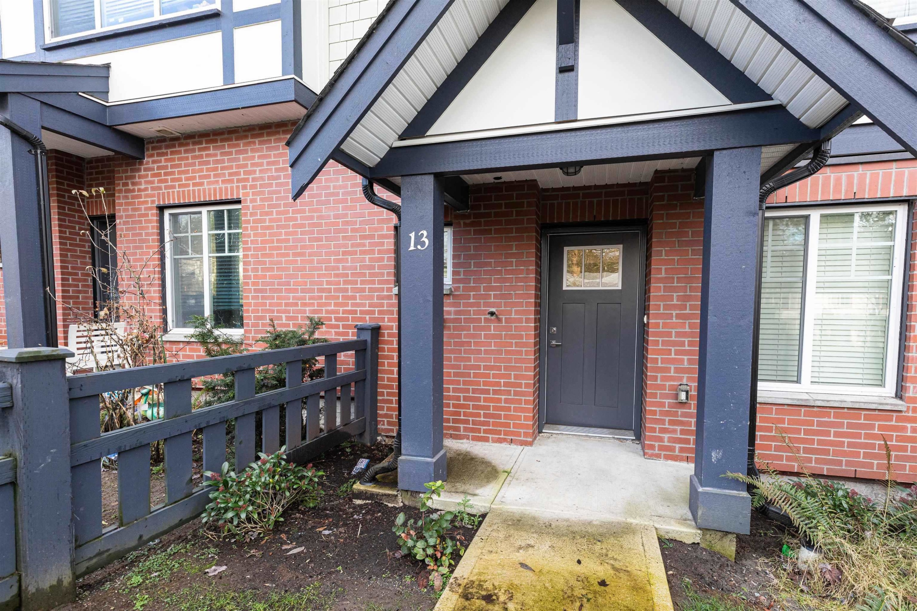 









11188


72

Avenue, 13,
Delta,




BC
V4E 0A5

