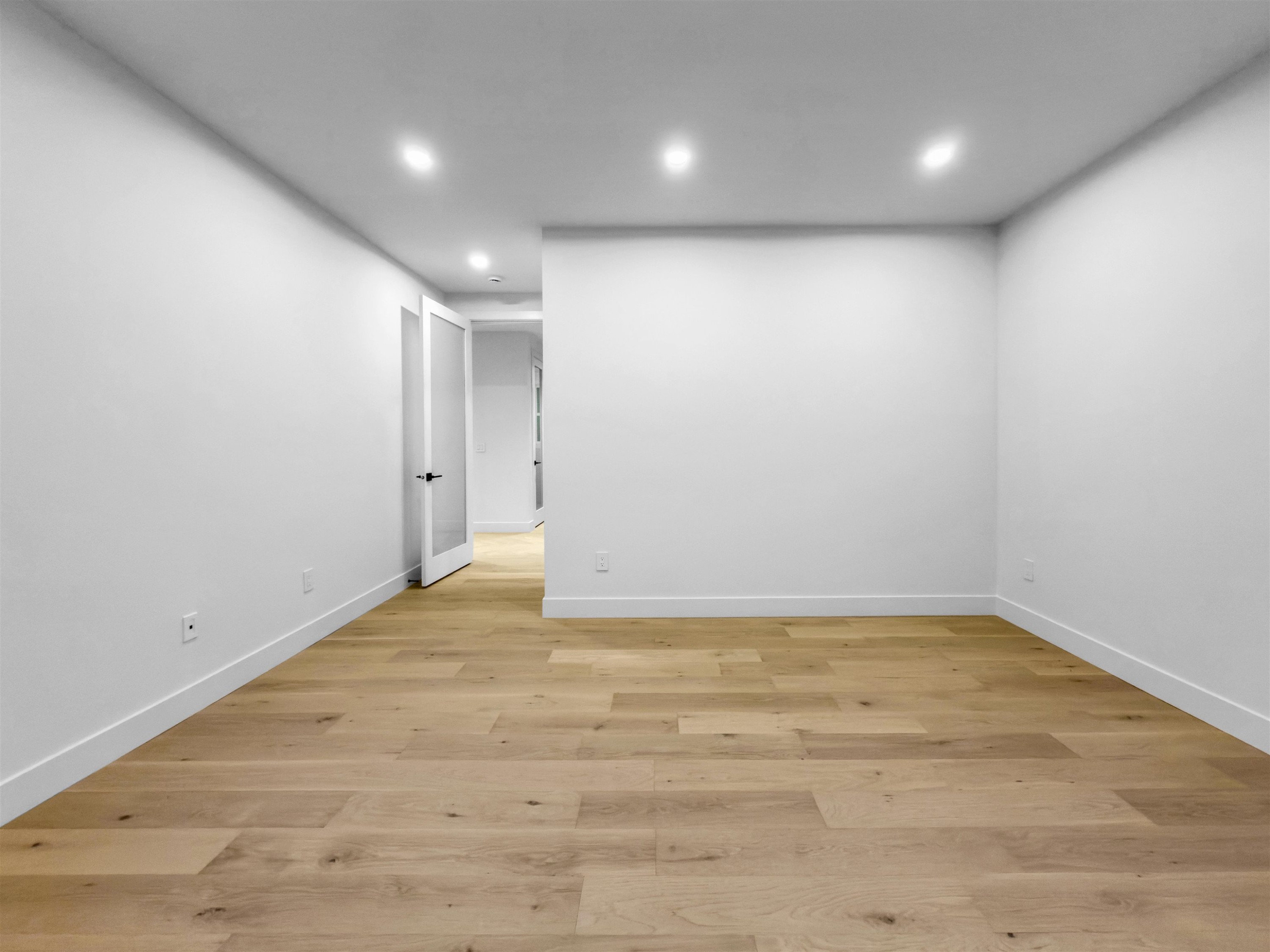 









20888


48

Avenue,
Langley,




BC
V3A 3L9

