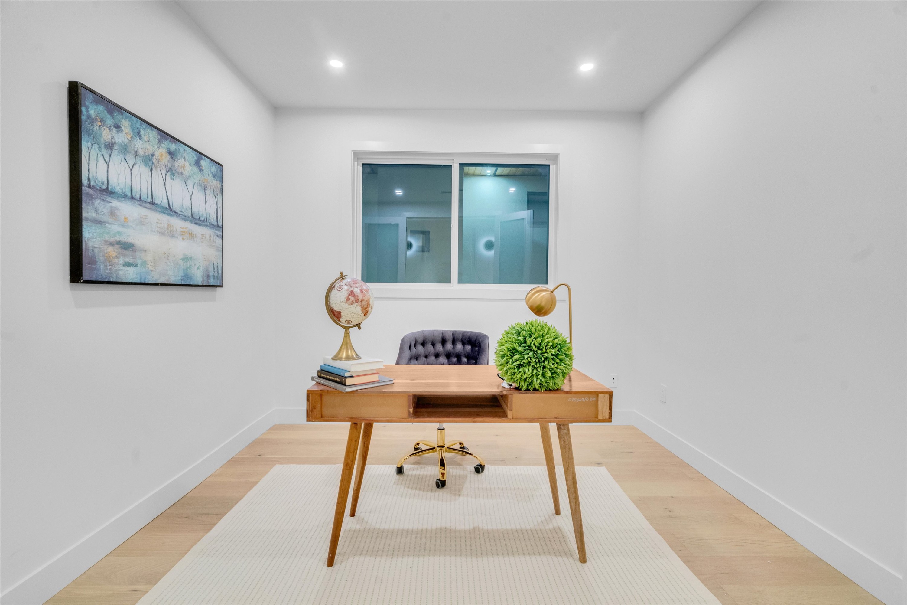 









20888


48

Avenue,
Langley,




BC
V3A 3L9

