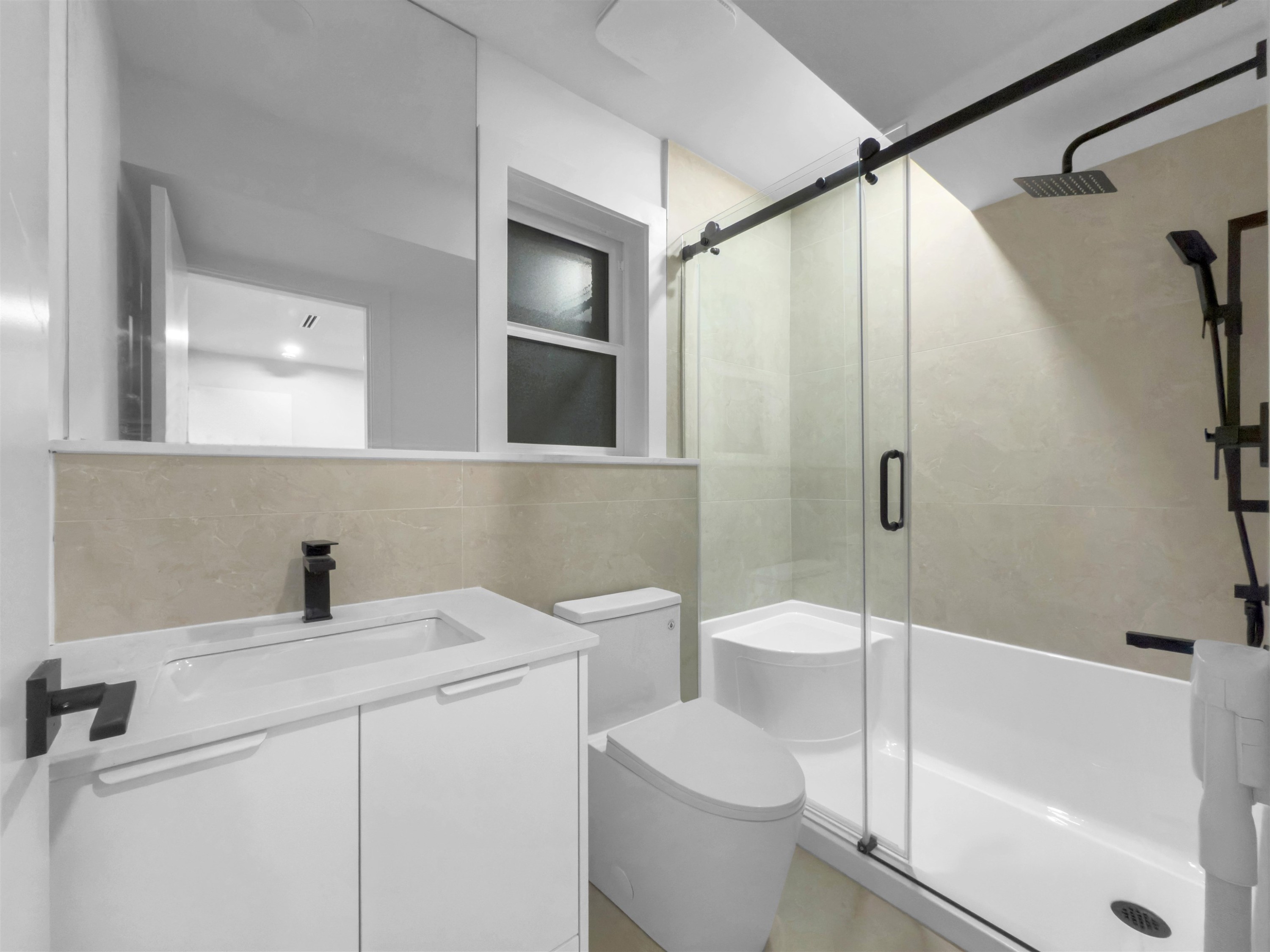 









20888


48

Avenue,
Langley,




BC
V3A 3L9

