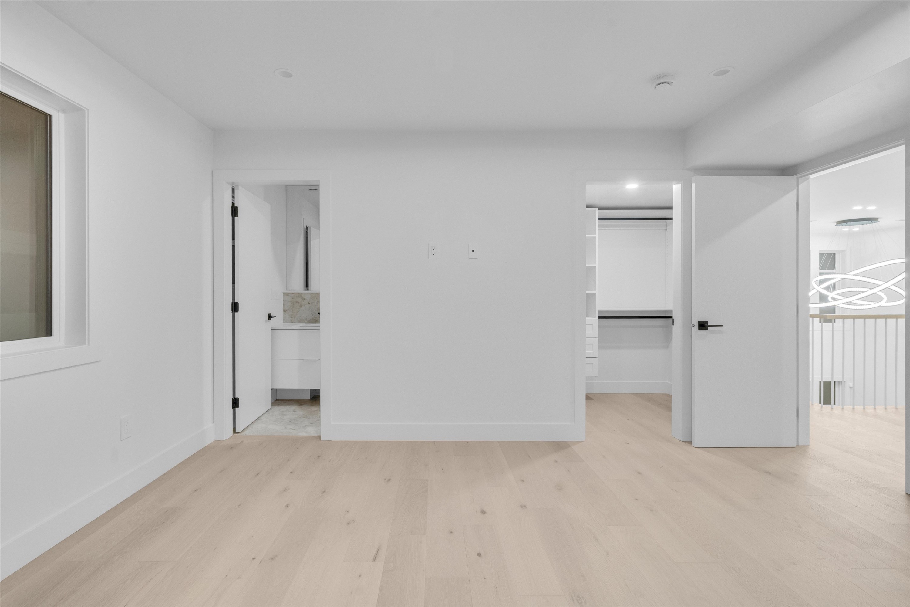 









20888


48

Avenue,
Langley,




BC
V3A 3L9

