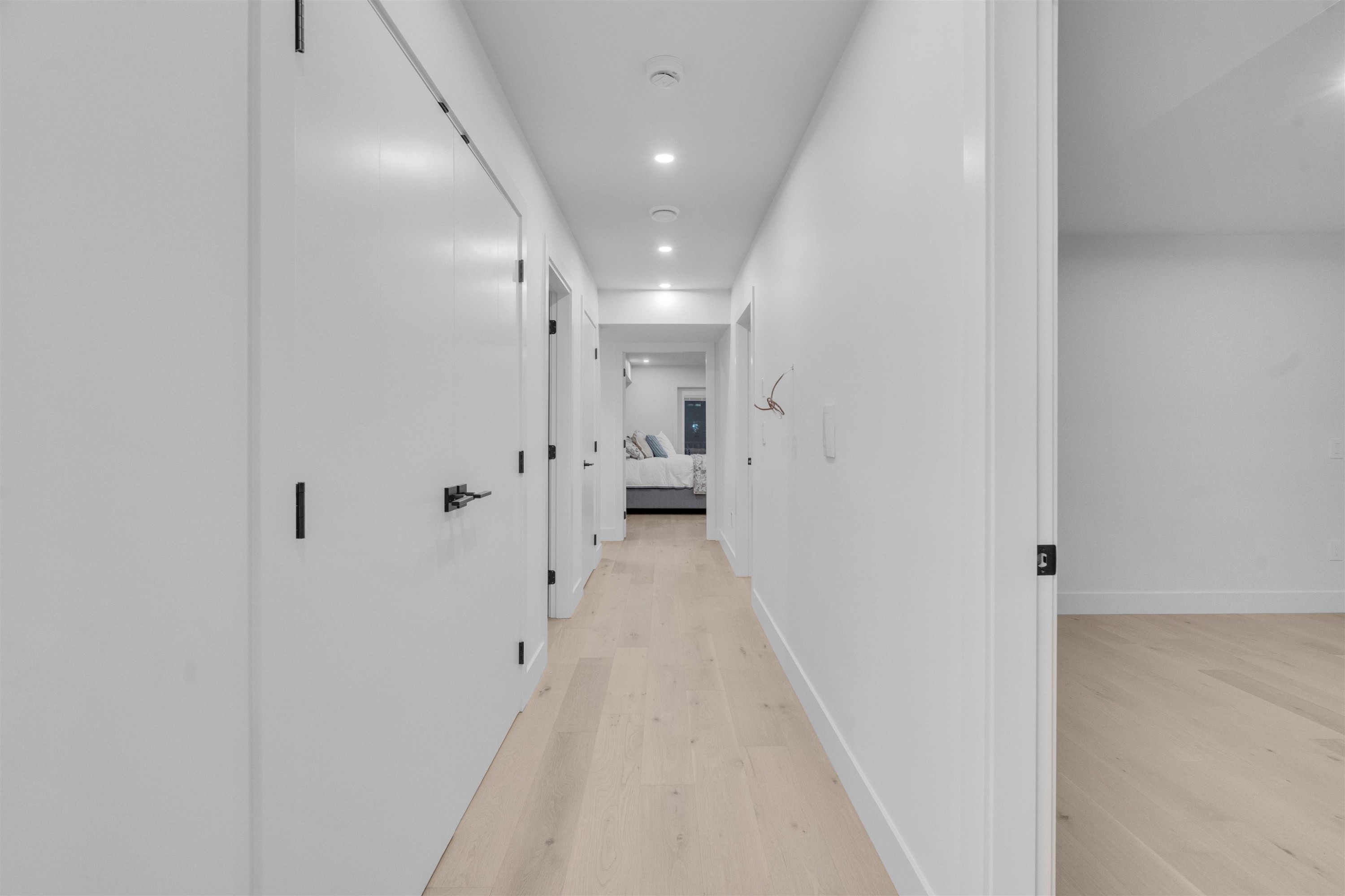 









20888


48

Avenue,
Langley,




BC
V3A 3L9

