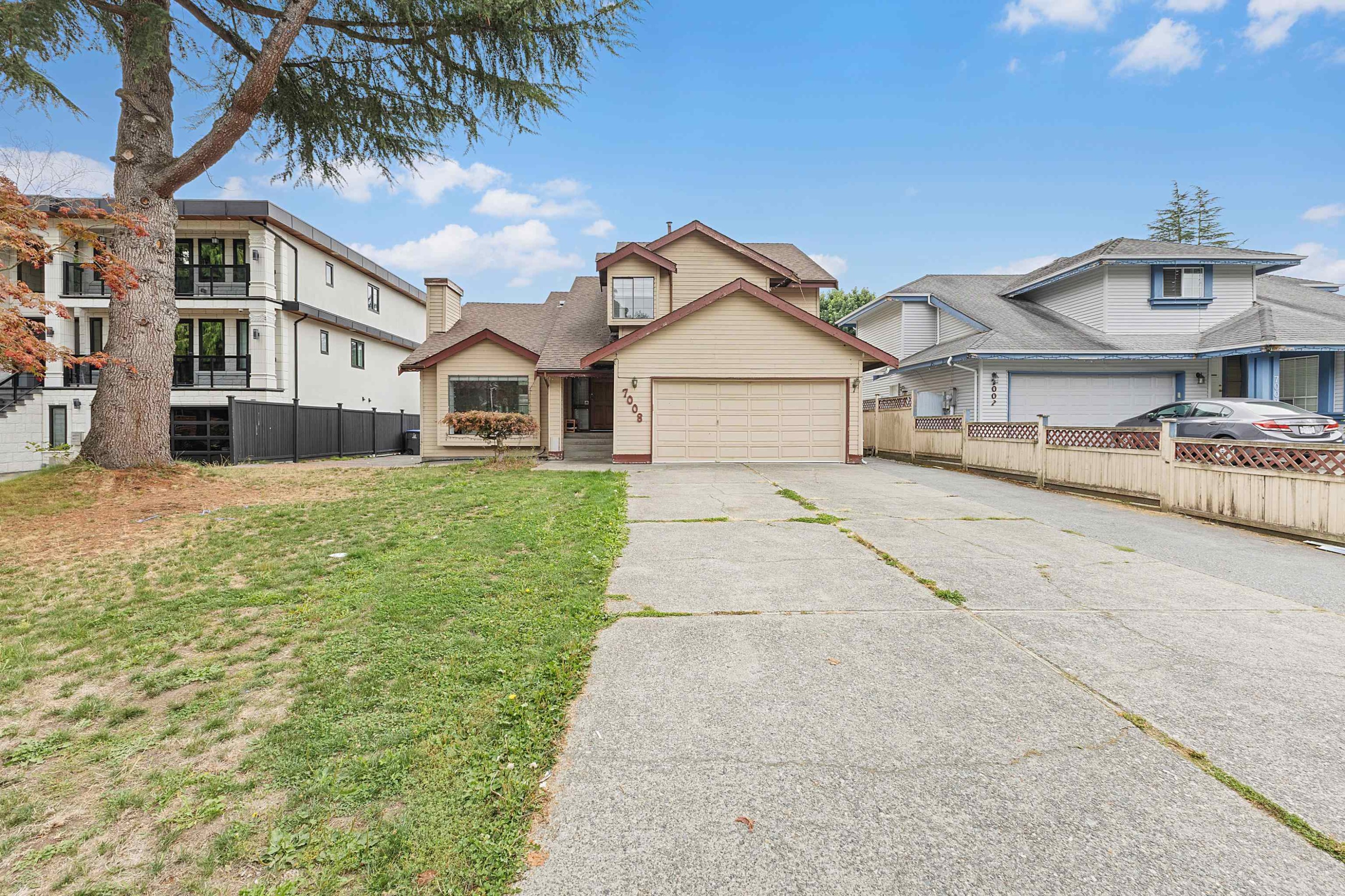 









7008


129a

Street,
Surrey,




BC
V3W 7B2

