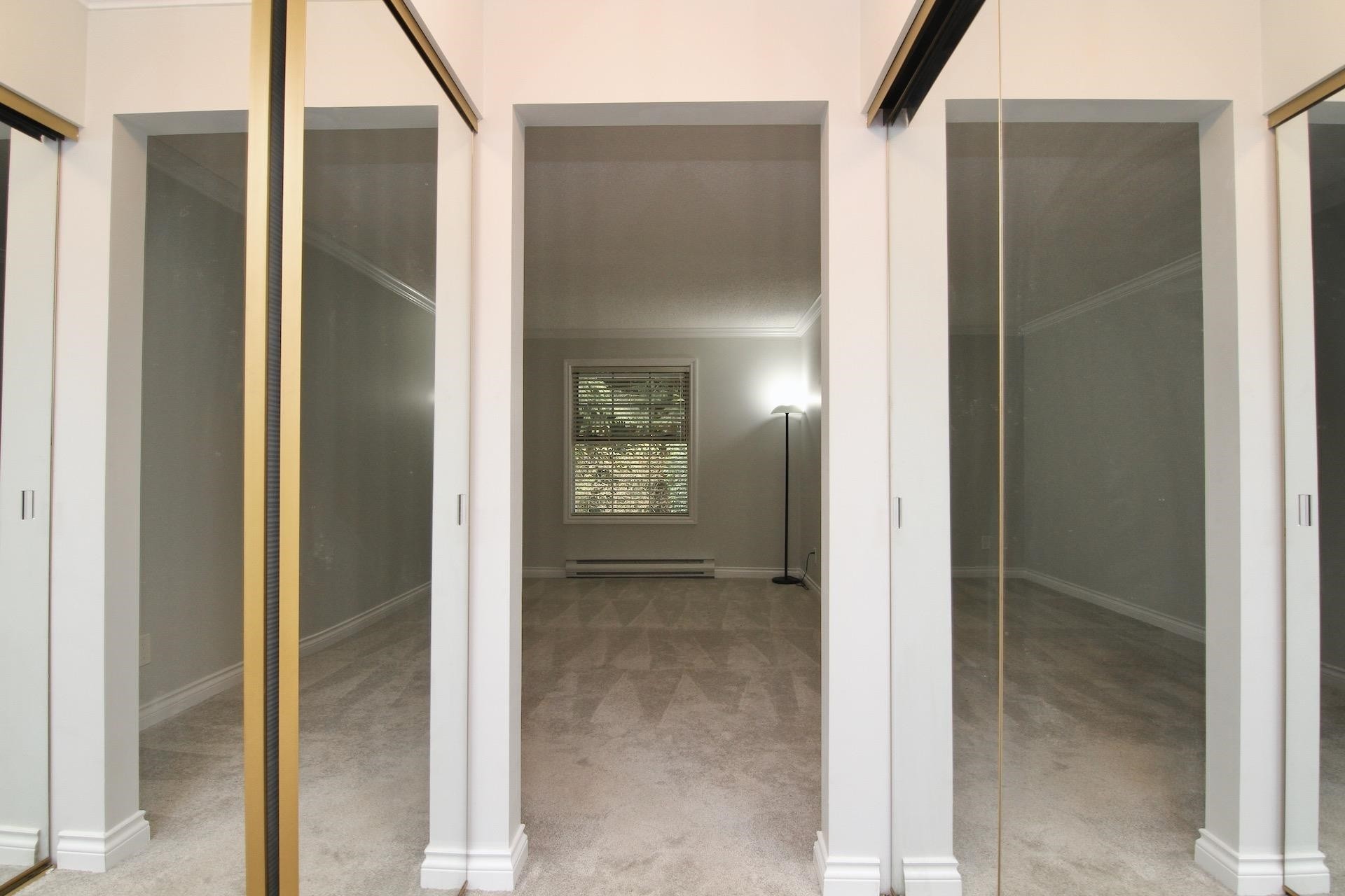 









6537


138

Street, 52,
Surrey,




BC
V3W 0C6

