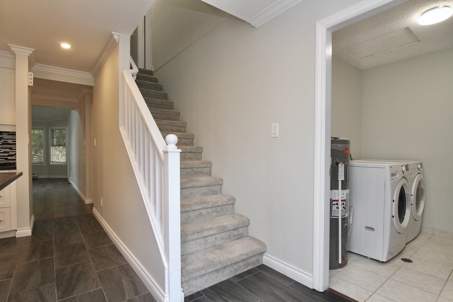 









6537


138

Street, 52,
Surrey,




BC
V3W 0C6

