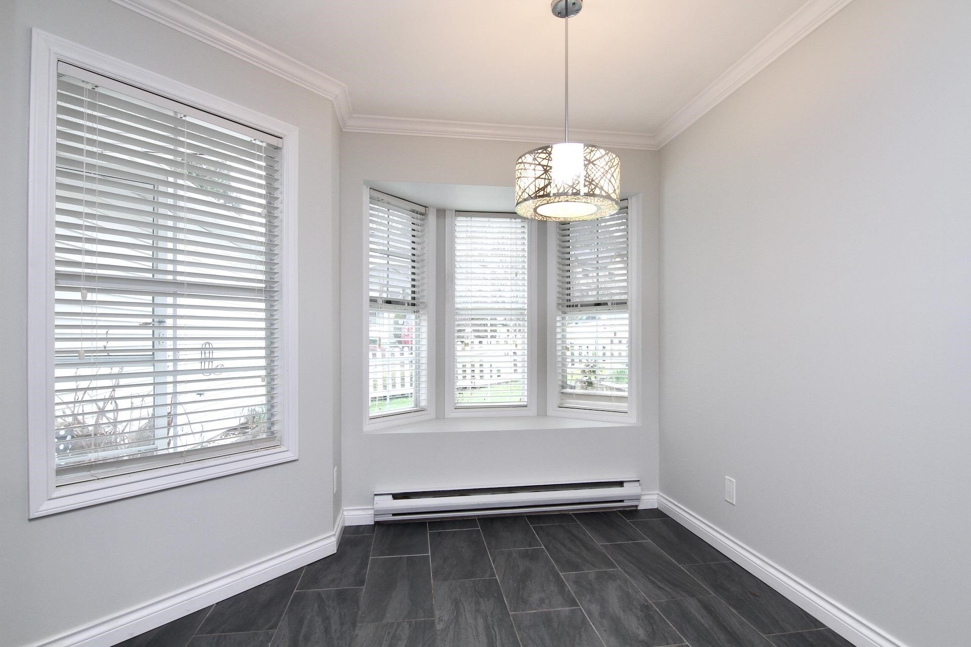 









6537


138

Street, 52,
Surrey,




BC
V3W 0C6

