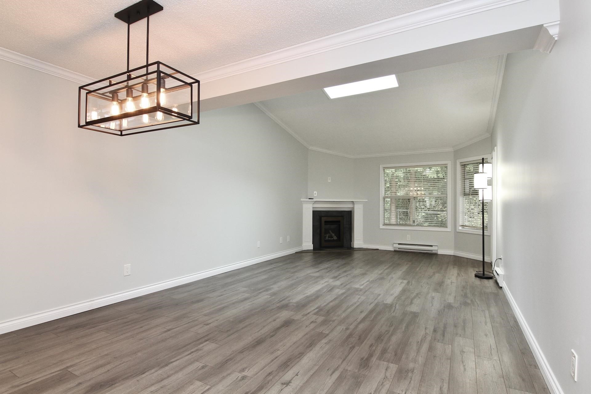 









6537


138

Street, 52,
Surrey,




BC
V3W 0C6

