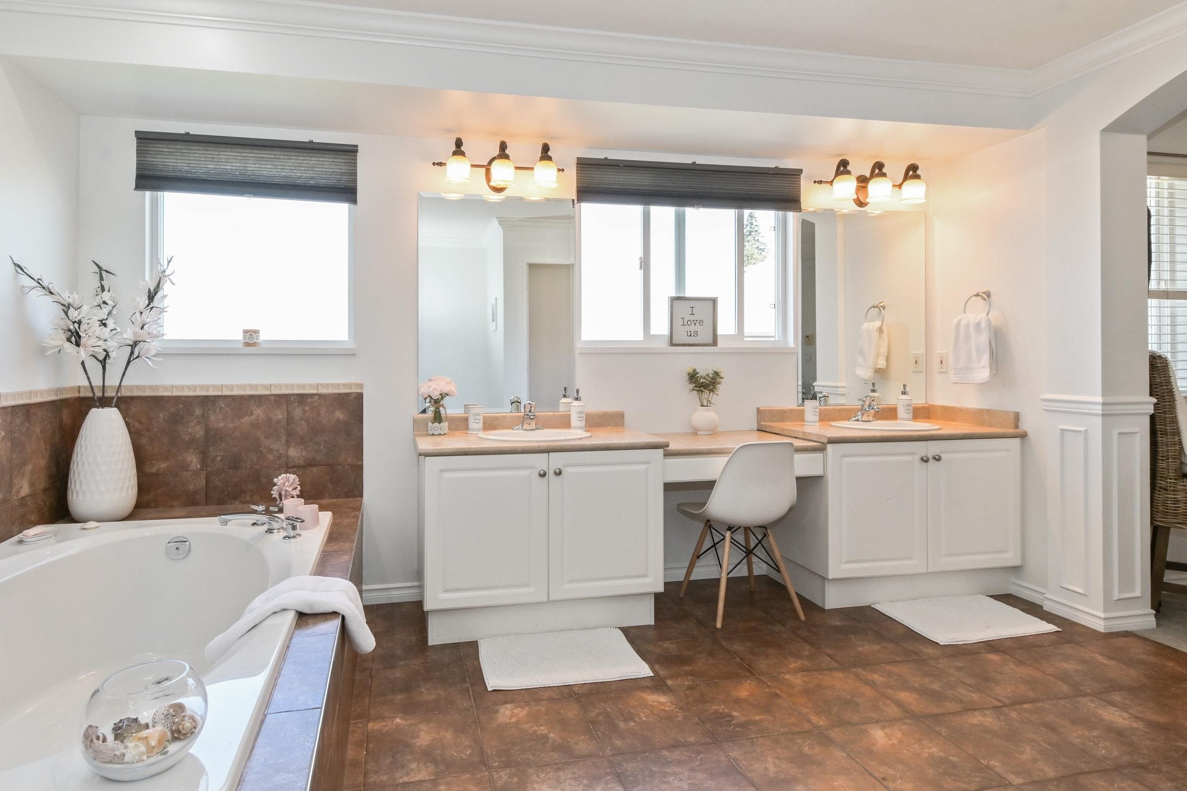 









21671


89a

Avenue,
Langley,




BC
V1M 4C6

