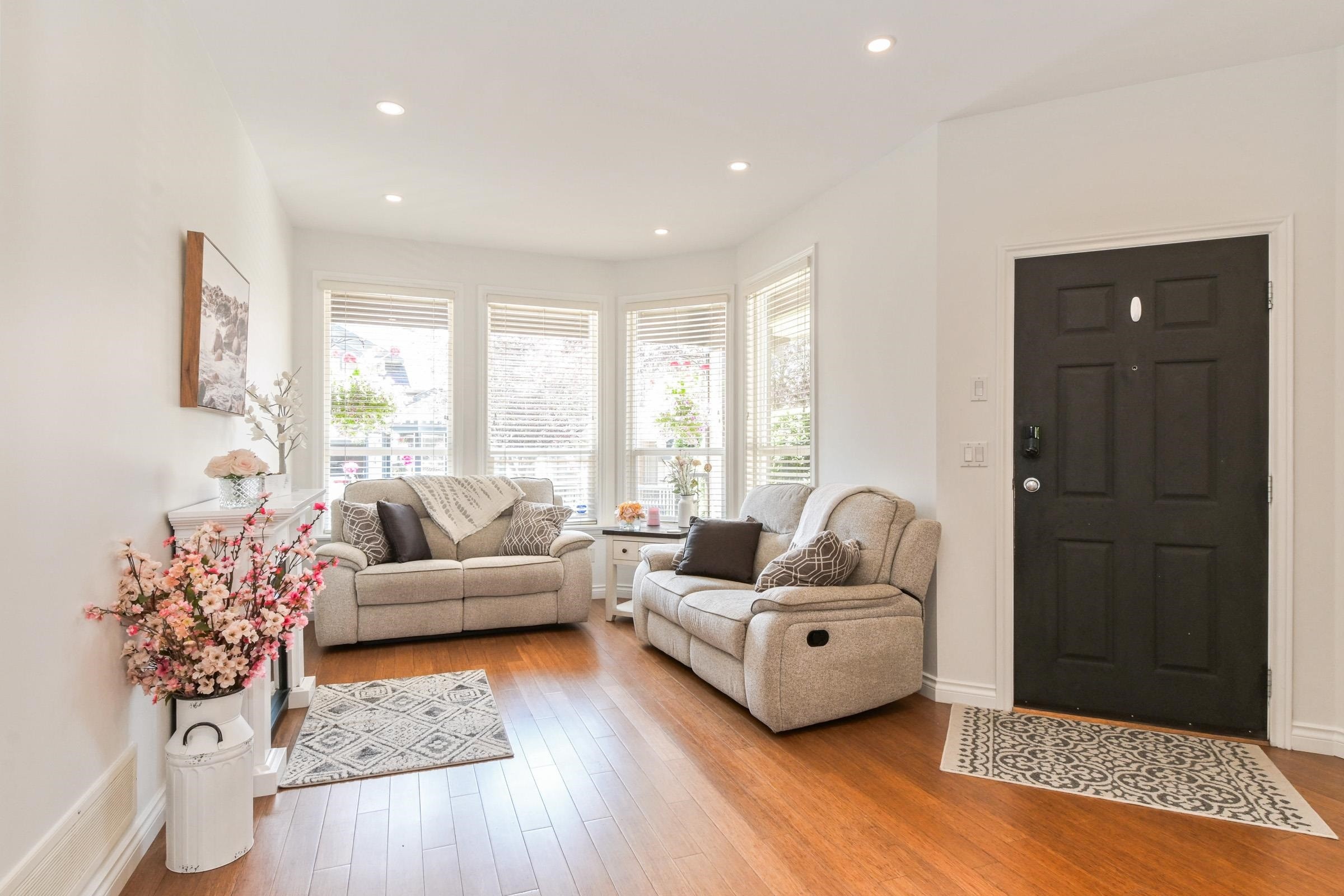 









21671


89a

Avenue,
Langley,




BC
V1M 4C6

