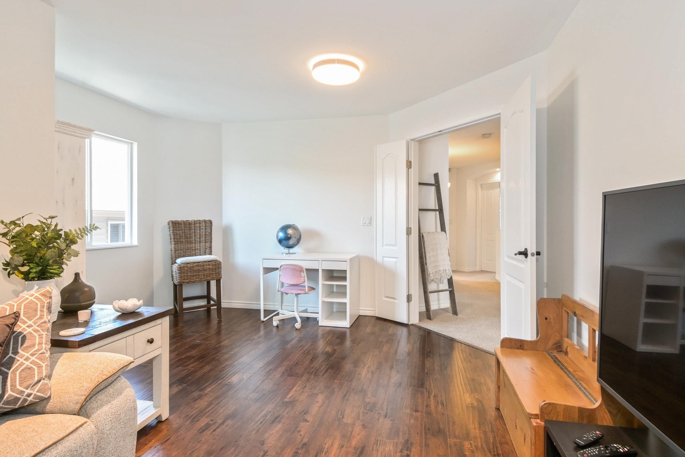 









21671


89a

Avenue,
Langley,




BC
V1M 4C6

