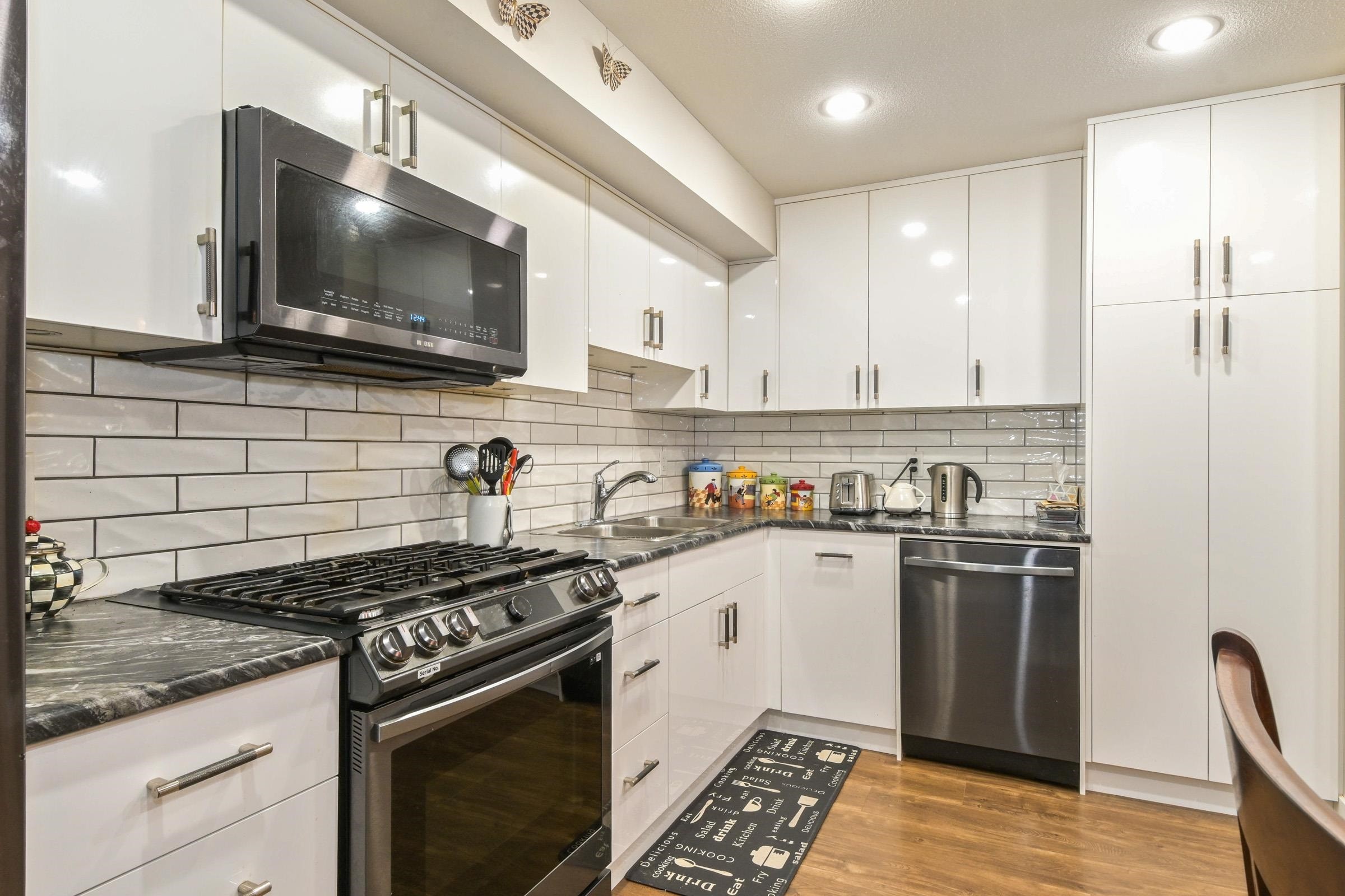 









21671


89a

Avenue,
Langley,




BC
V1M 4C6

