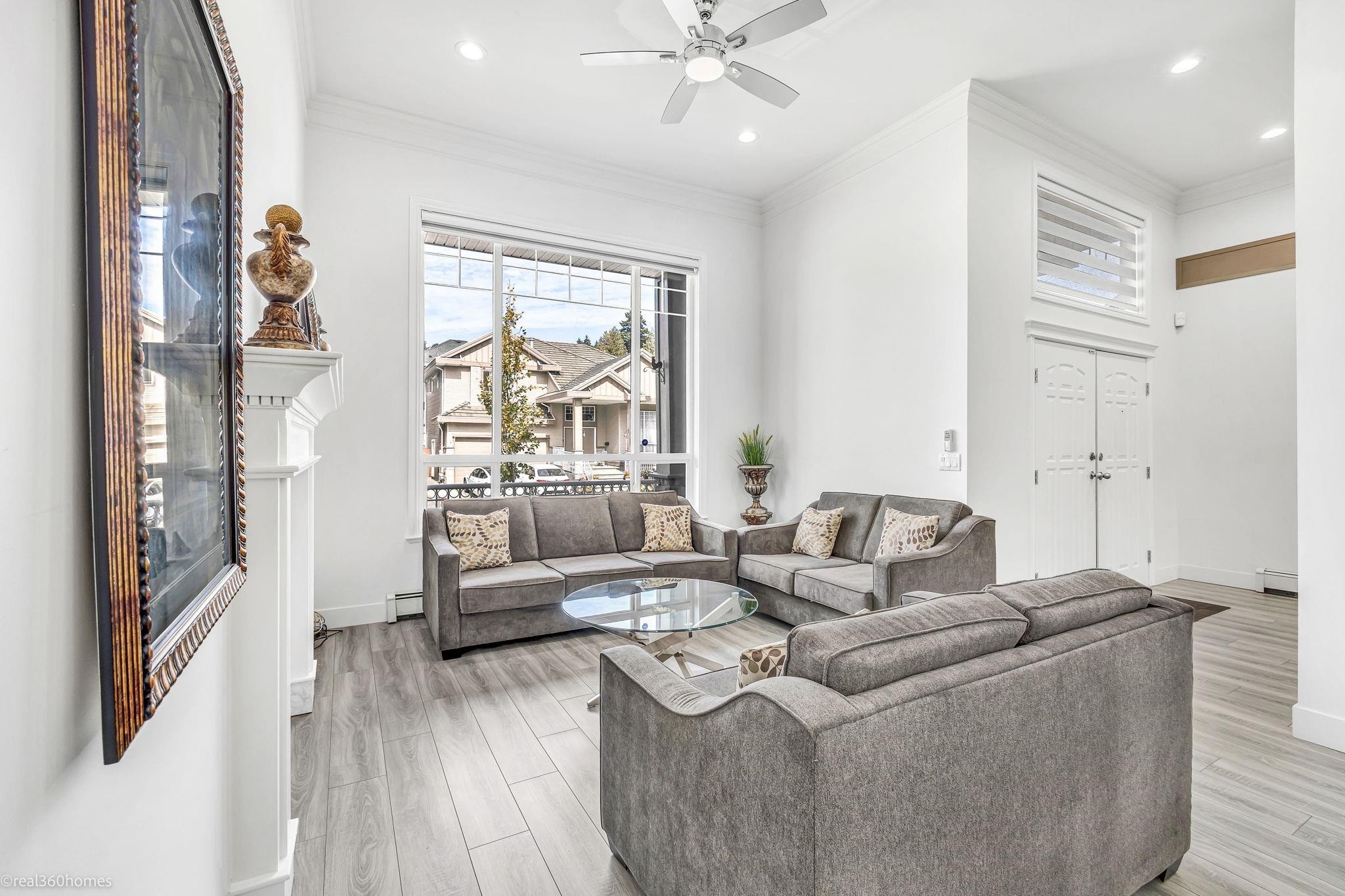 









14642


67a

Avenue,
Surrey,




BC
V3S 0Z4

