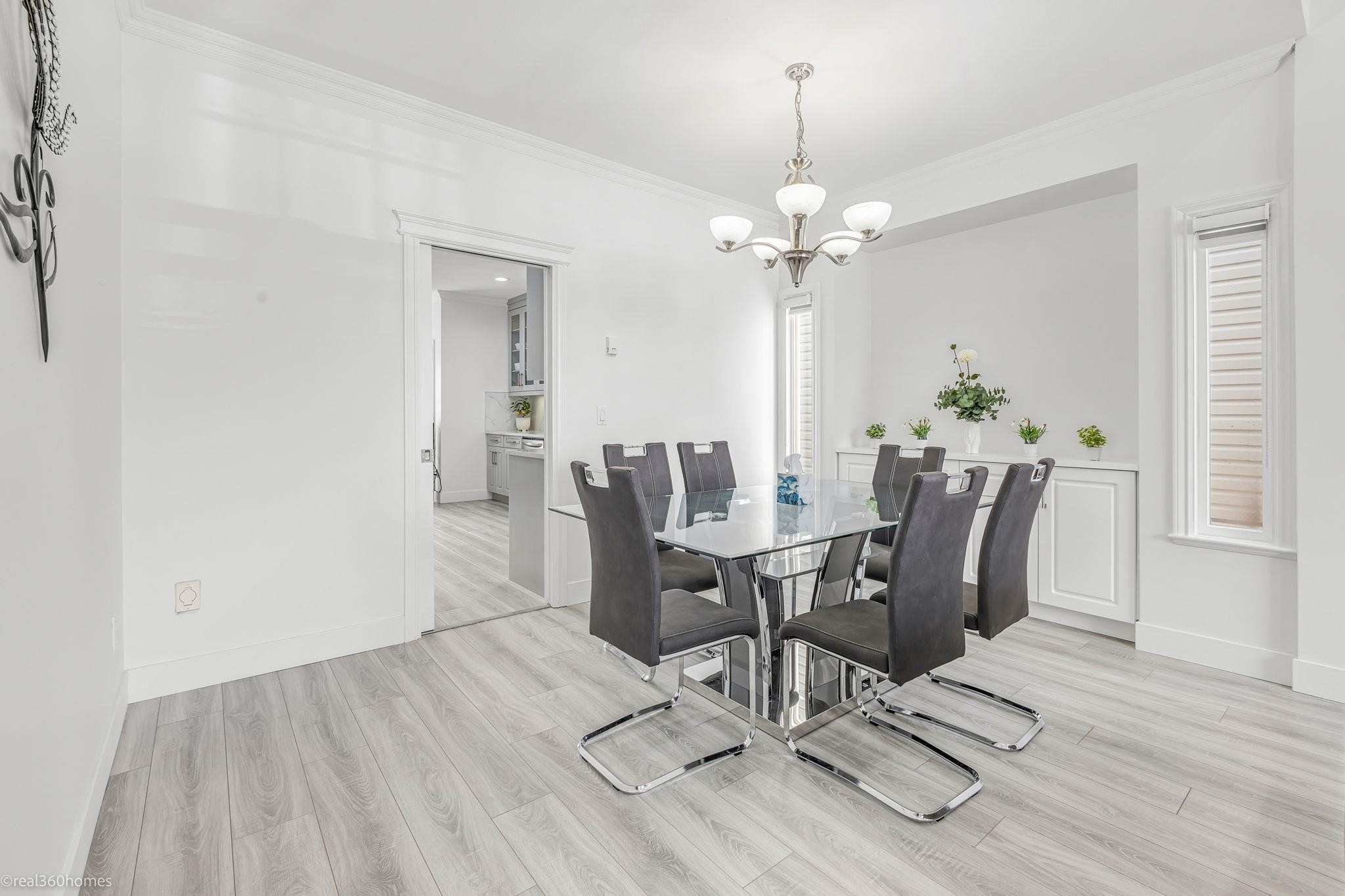 









14642


67a

Avenue,
Surrey,




BC
V3S 0Z4

