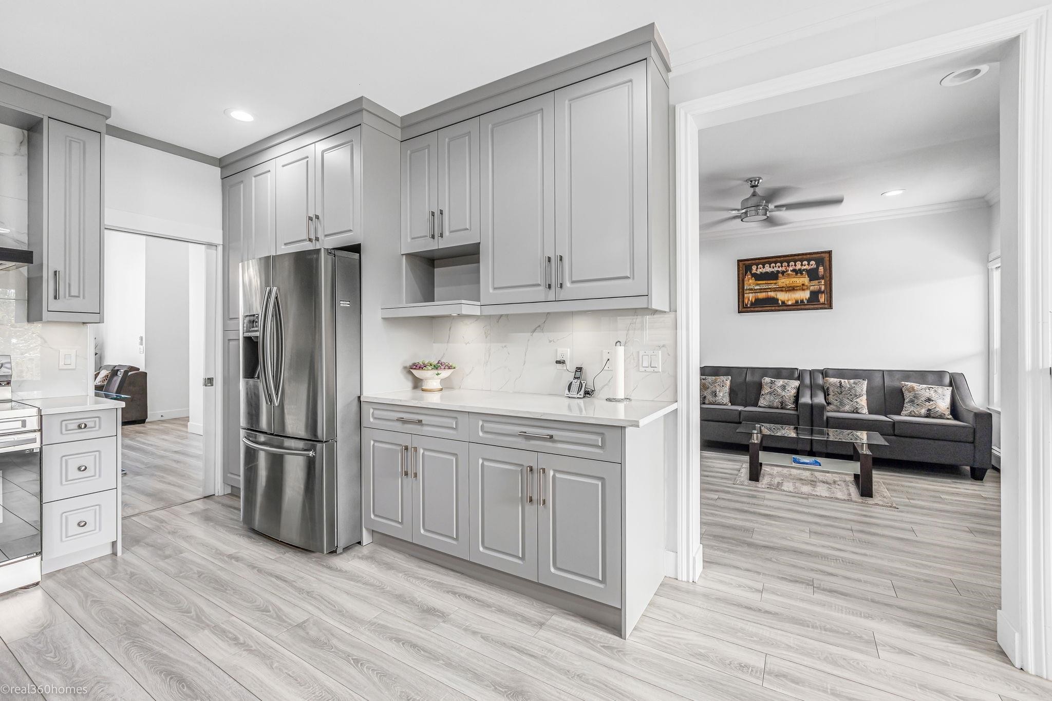 









14642


67a

Avenue,
Surrey,




BC
V3S 0Z4

