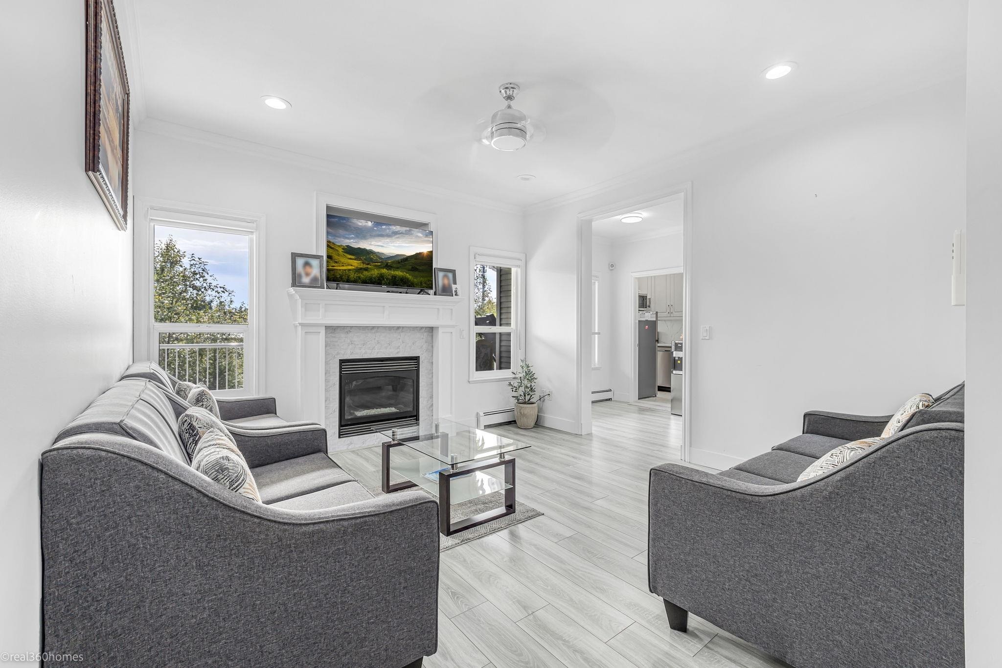 









14642


67a

Avenue,
Surrey,




BC
V3S 0Z4

