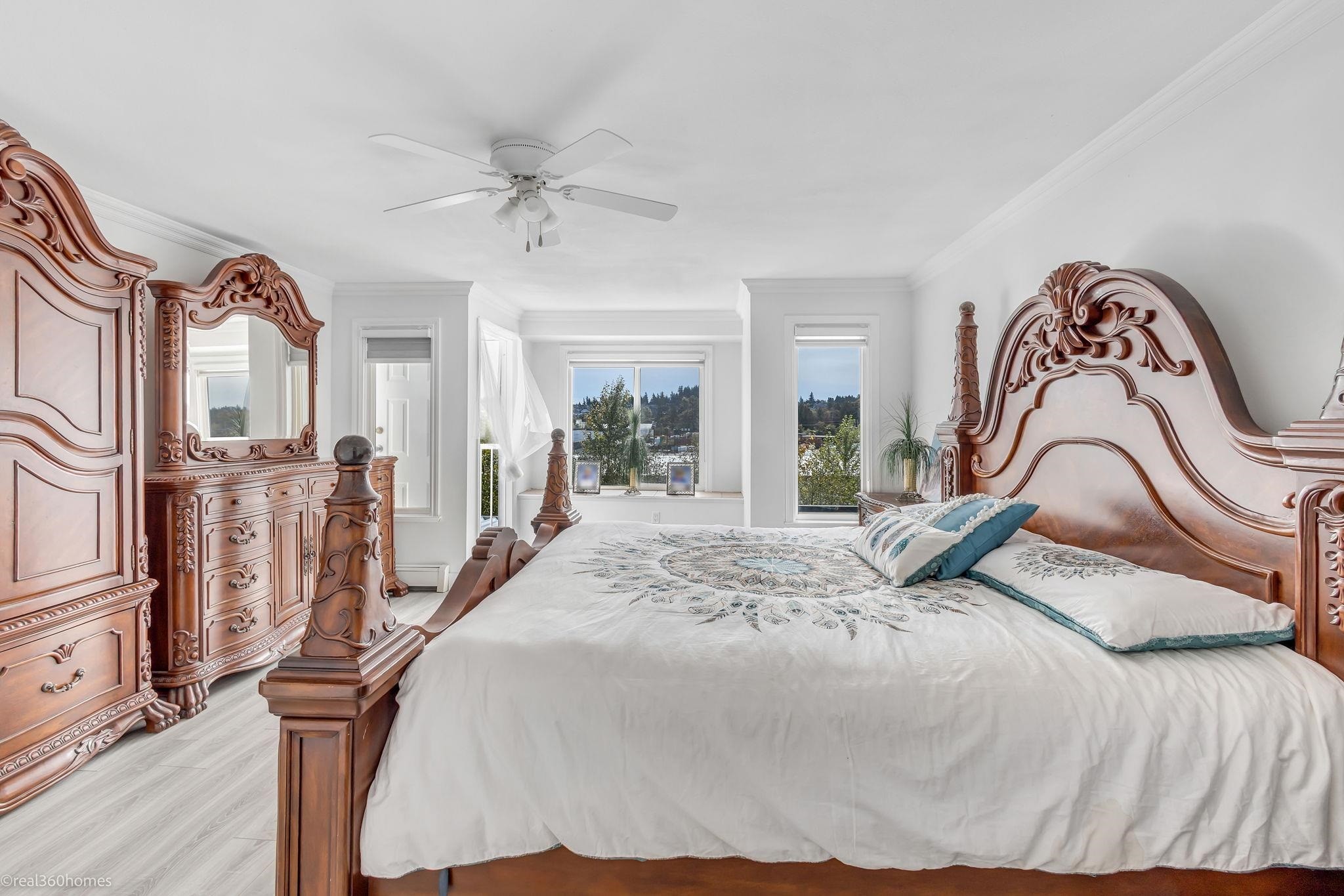 









14642


67a

Avenue,
Surrey,




BC
V3S 0Z4

