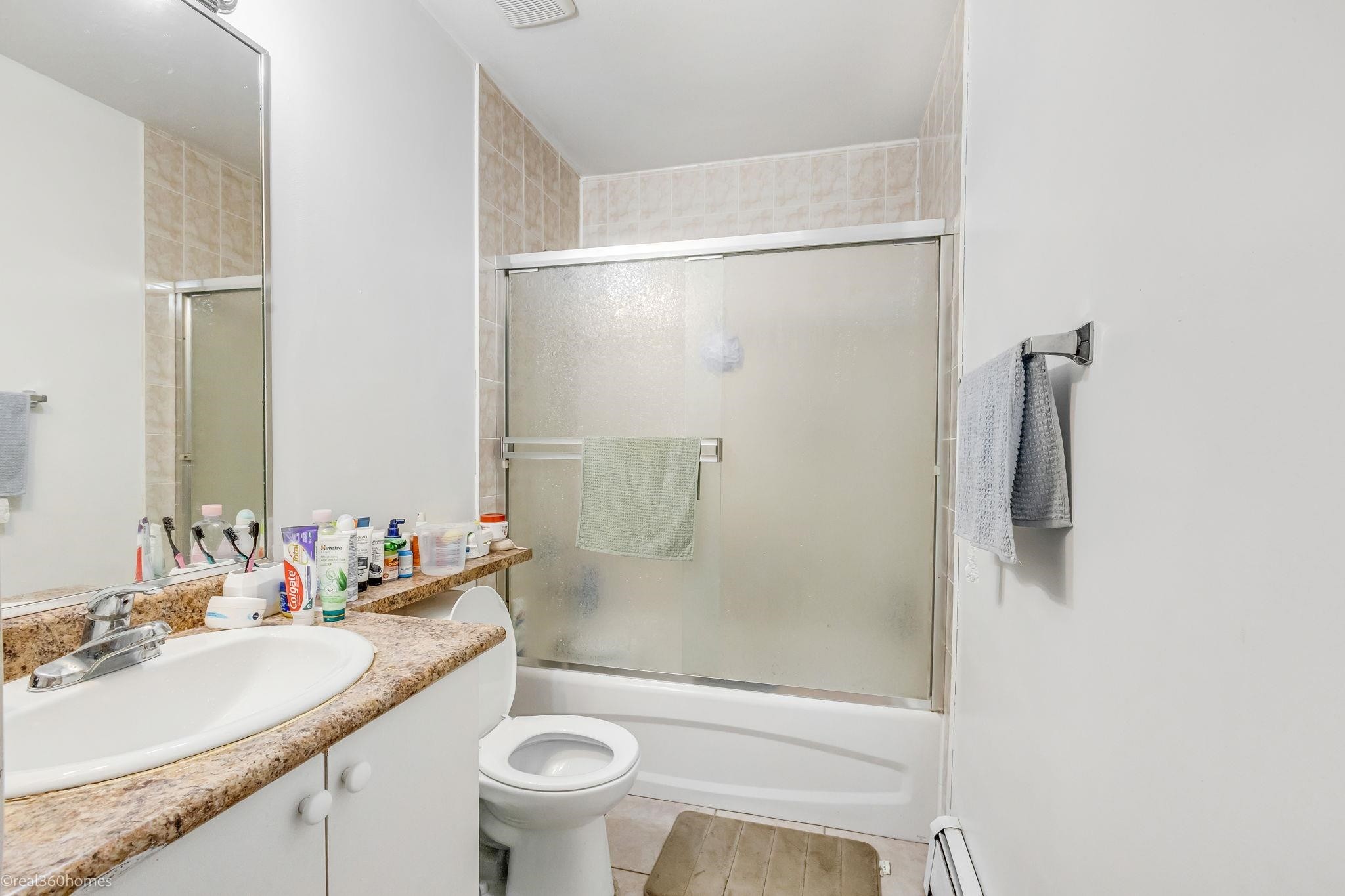 









14642


67a

Avenue,
Surrey,




BC
V3S 0Z4

