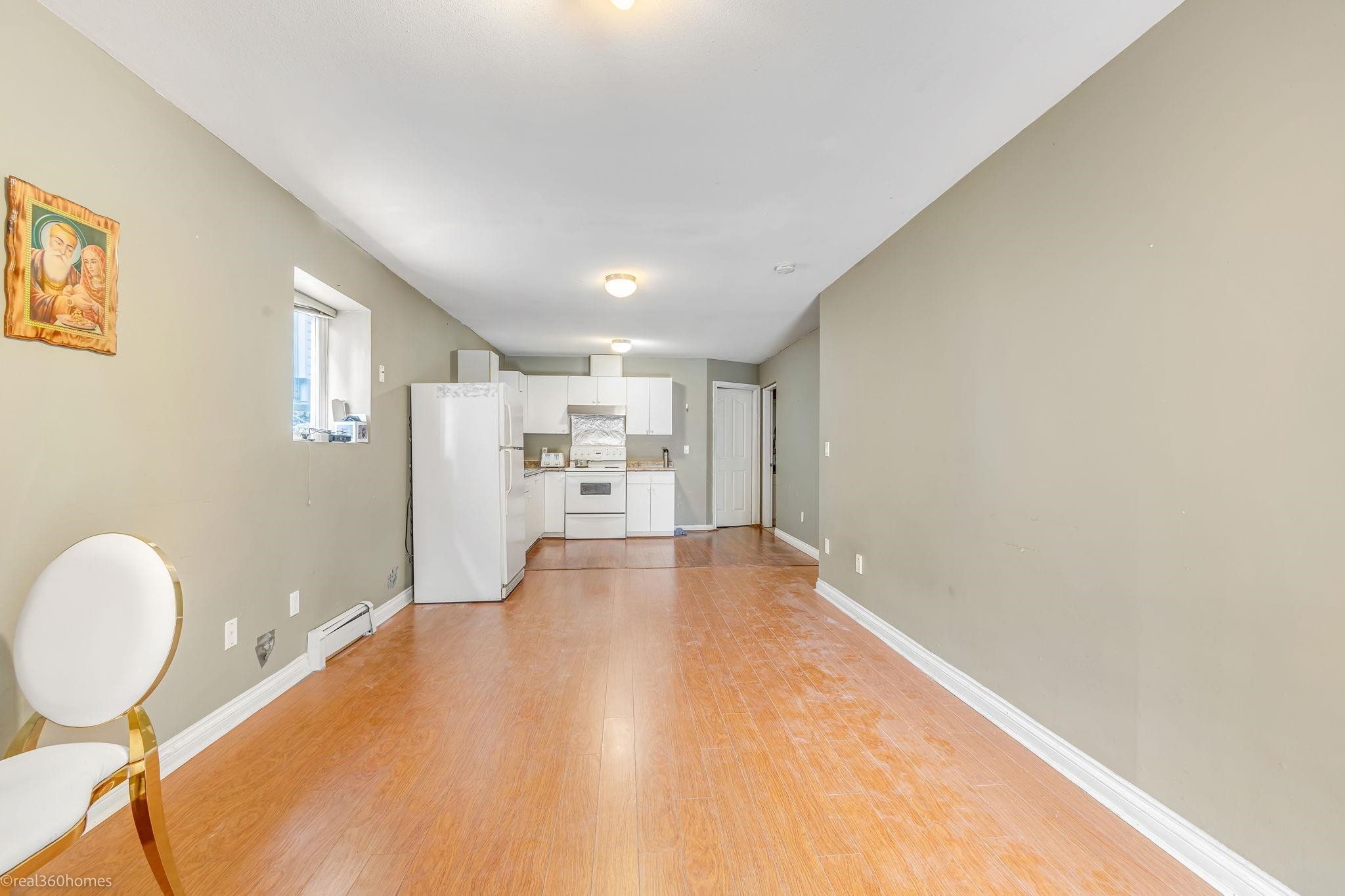 









14642


67a

Avenue,
Surrey,




BC
V3S 0Z4

