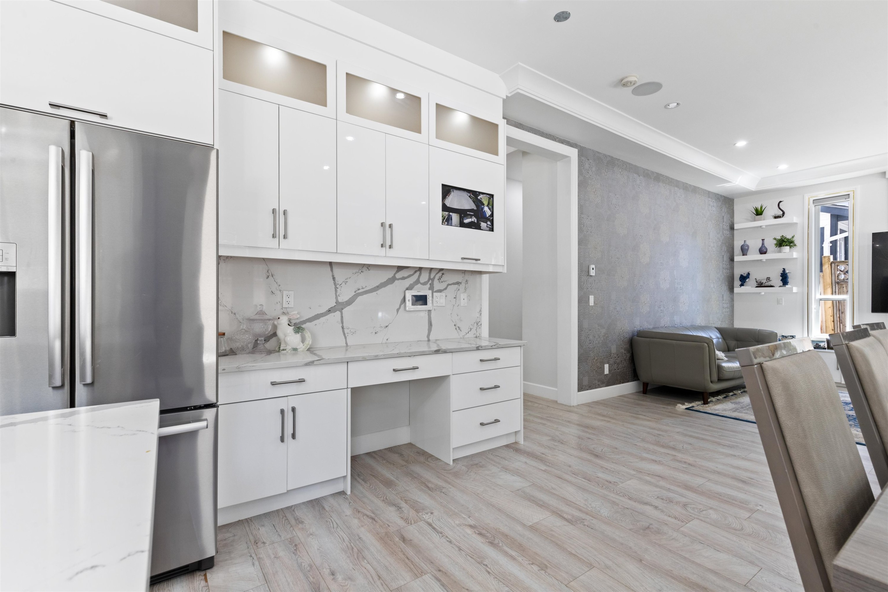 









14678


St. Andrews

Drive,
Surrey,




BC
V3R 5V4


