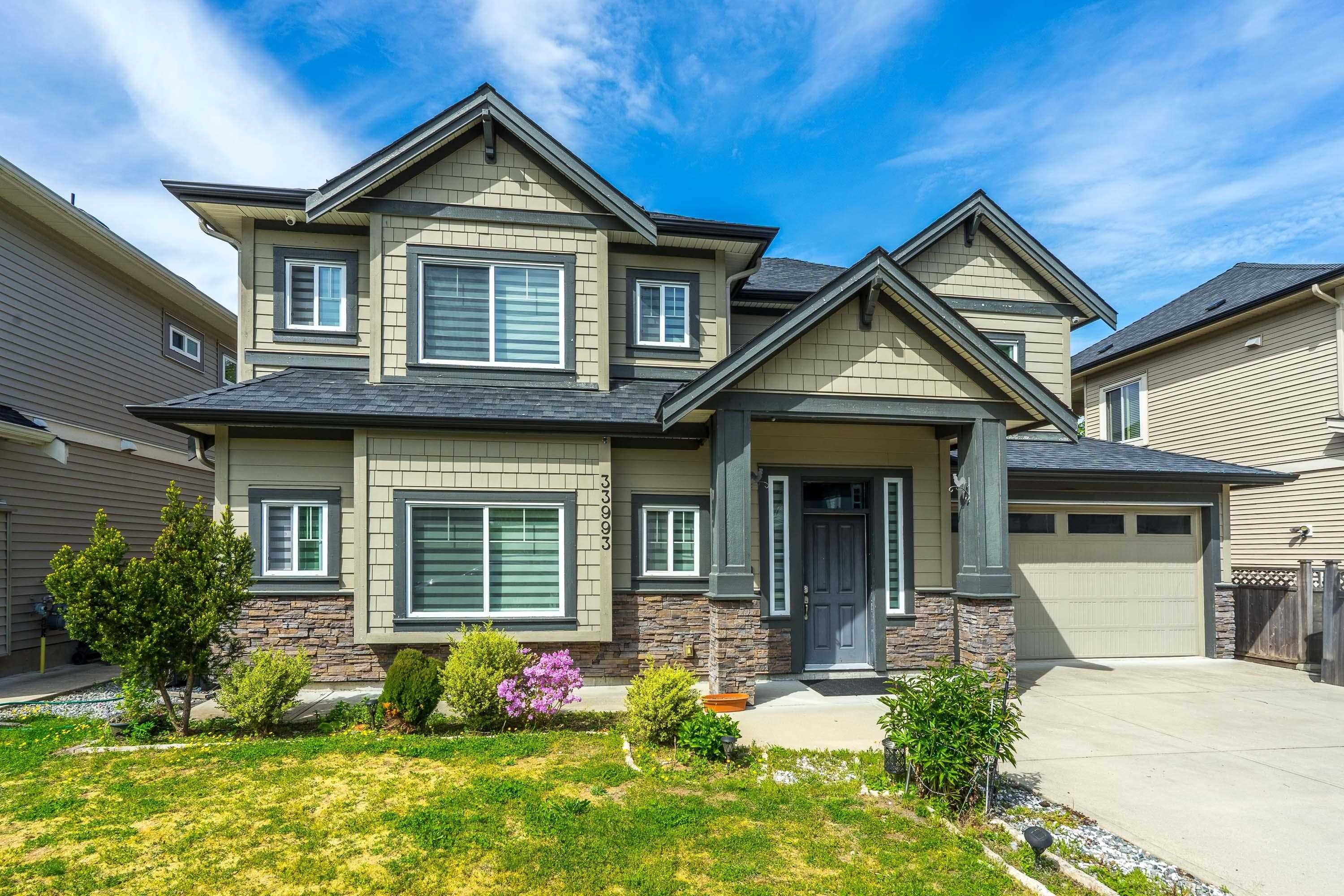 









33993


Mcphee

Place,
Mission,




BC
V2V 0E7

