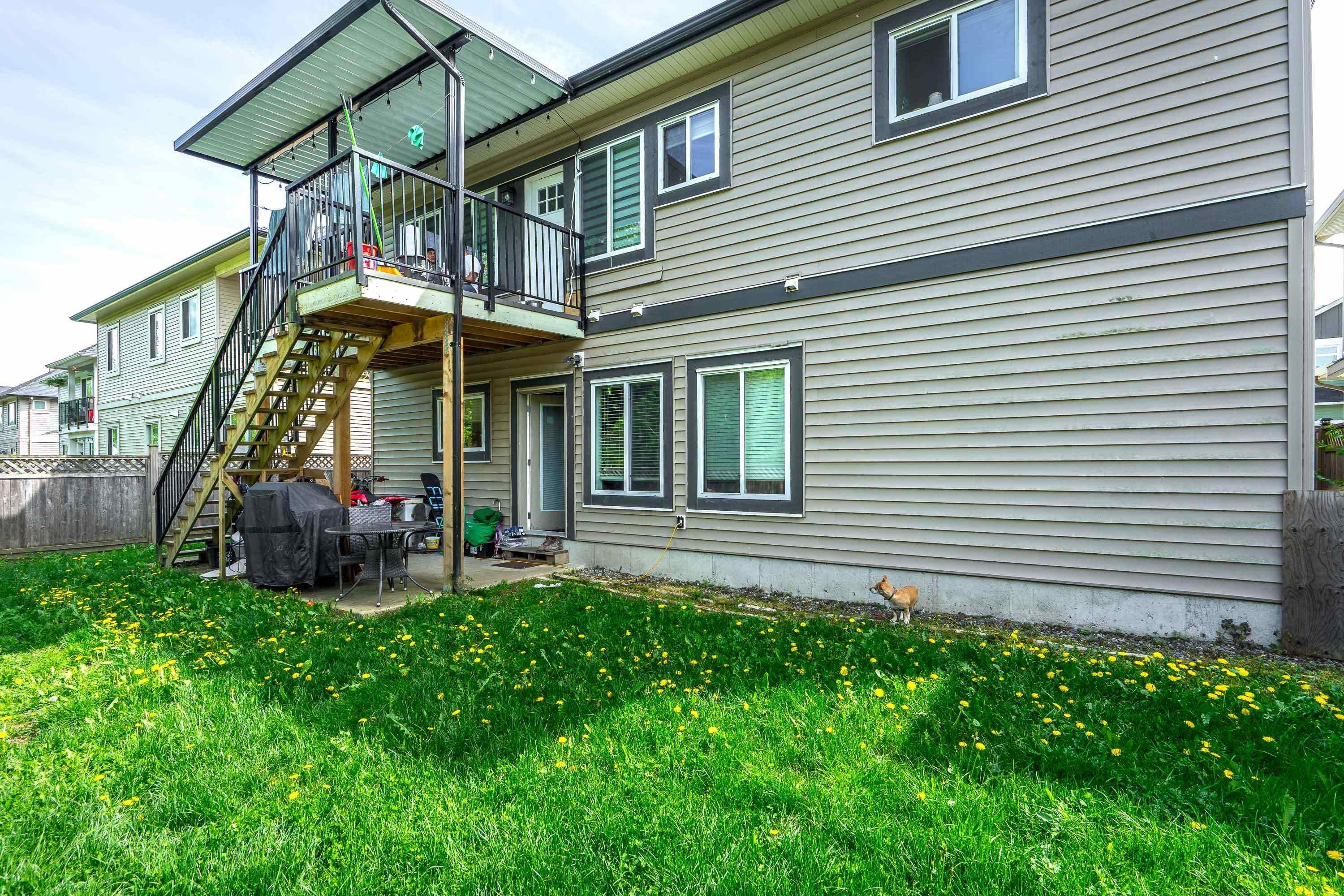 









33993


Mcphee

Place,
Mission,




BC
V2V 0E7

