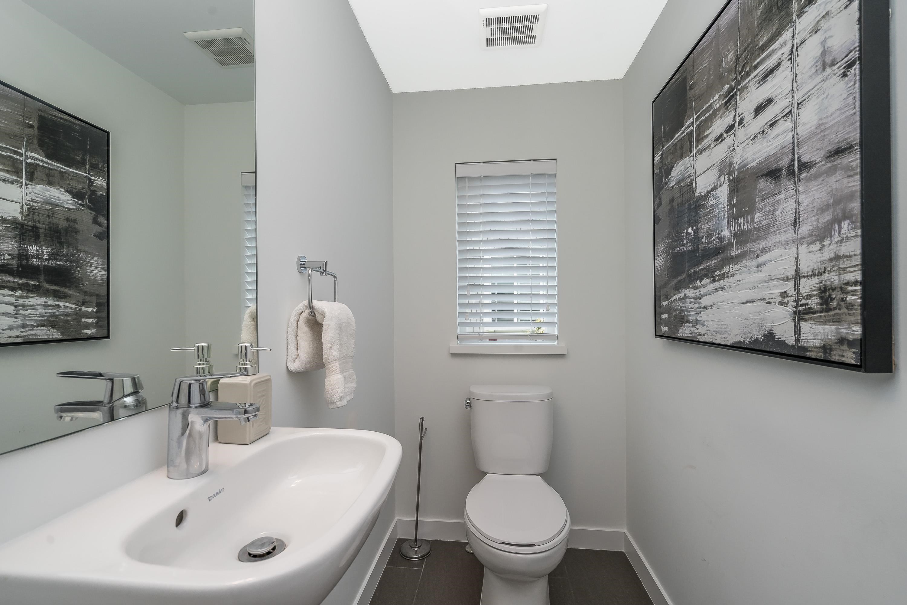 









15850


85

Avenue, 105,
Surrey,




BC
V4N 6W2

