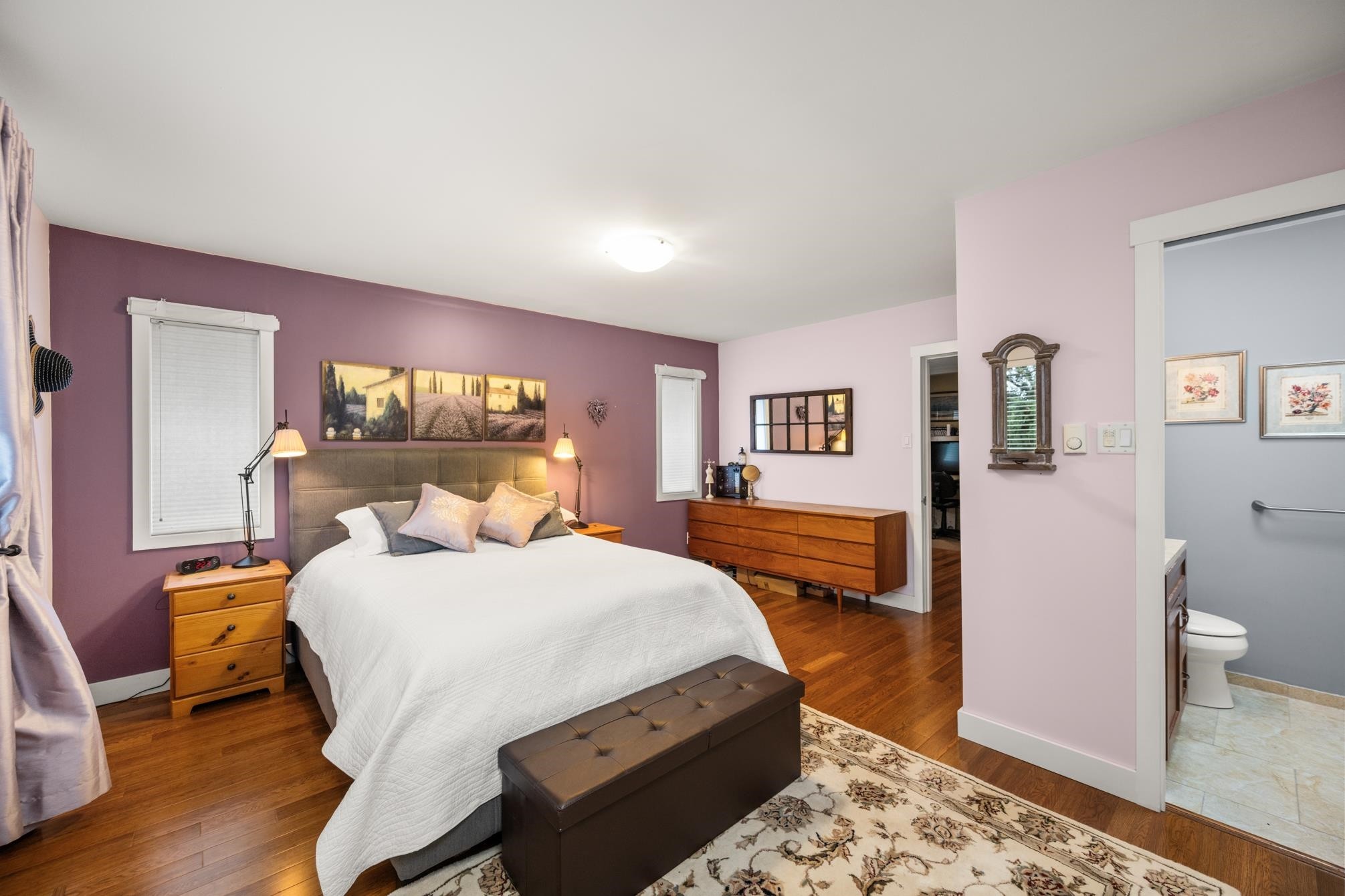 









13558


15

Avenue,
Surrey,




BC
V4A 1L2

