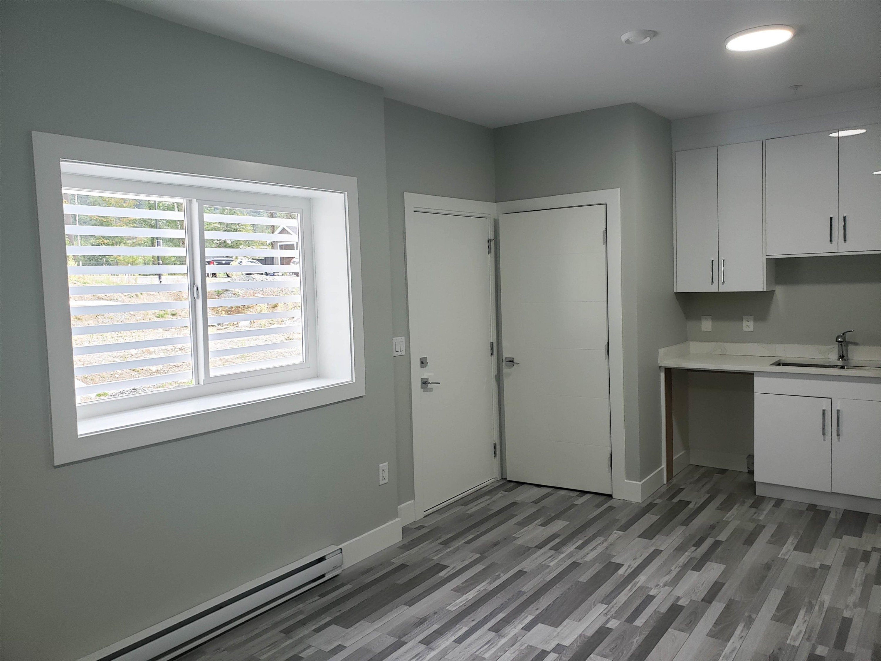 









34007


Barker

Court,
Mission,




BC
V2V 6B2

