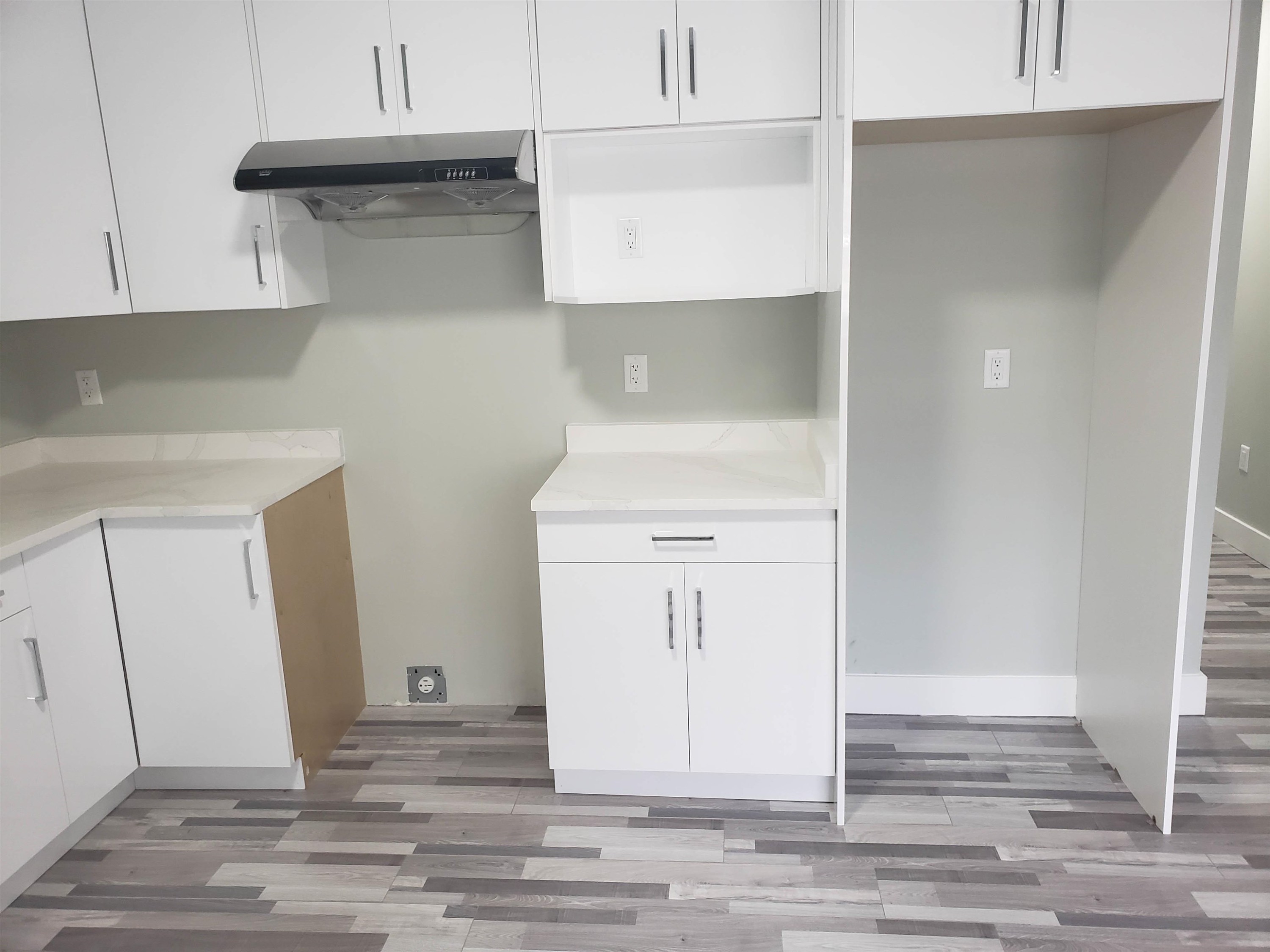 









34007


Barker

Court,
Mission,




BC
V2V 6B2

