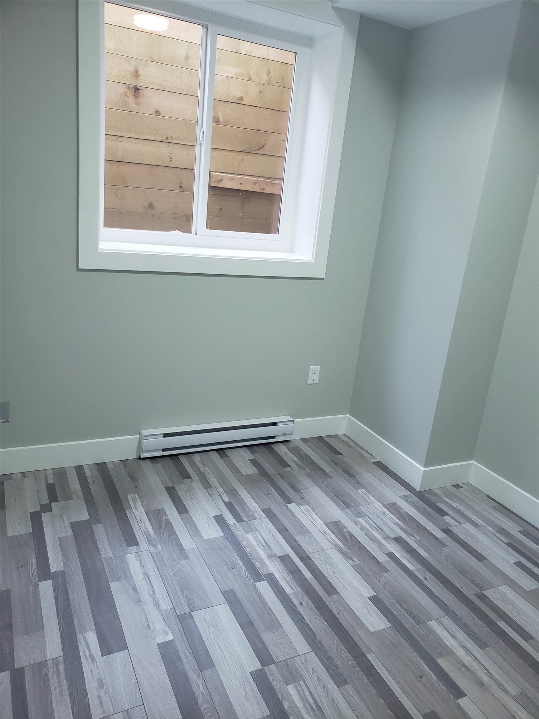 









34007


Barker

Court,
Mission,




BC
V2V 6B2

