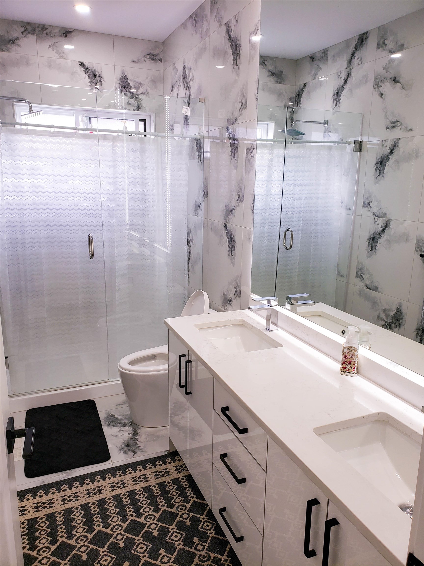 









32663


Cunningham

Avenue,
Mission,




BC
V4S 0E5

