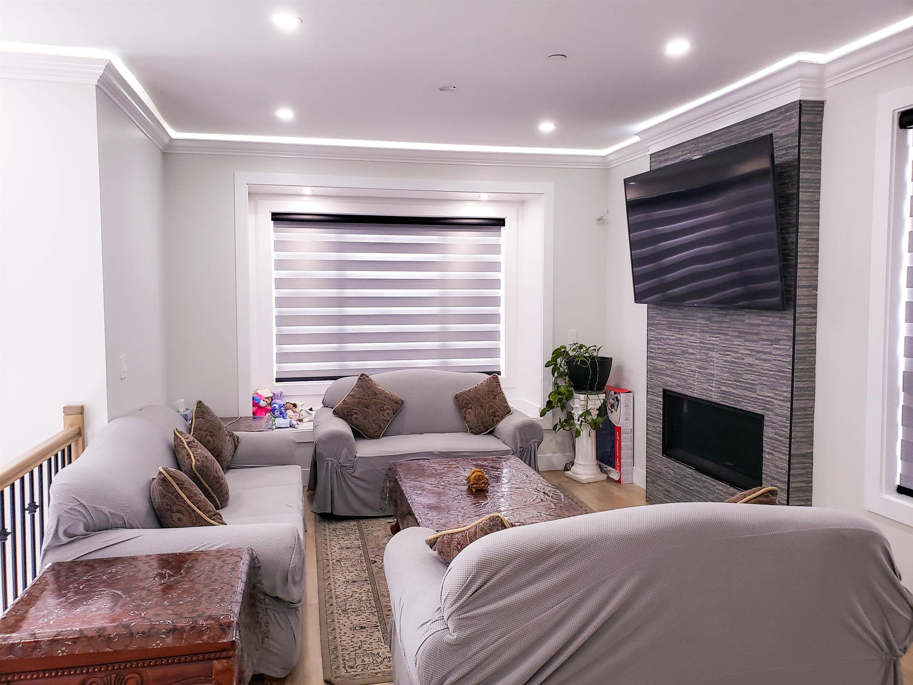 









32663


Cunningham

Avenue,
Mission,




BC
V4S 0E5

