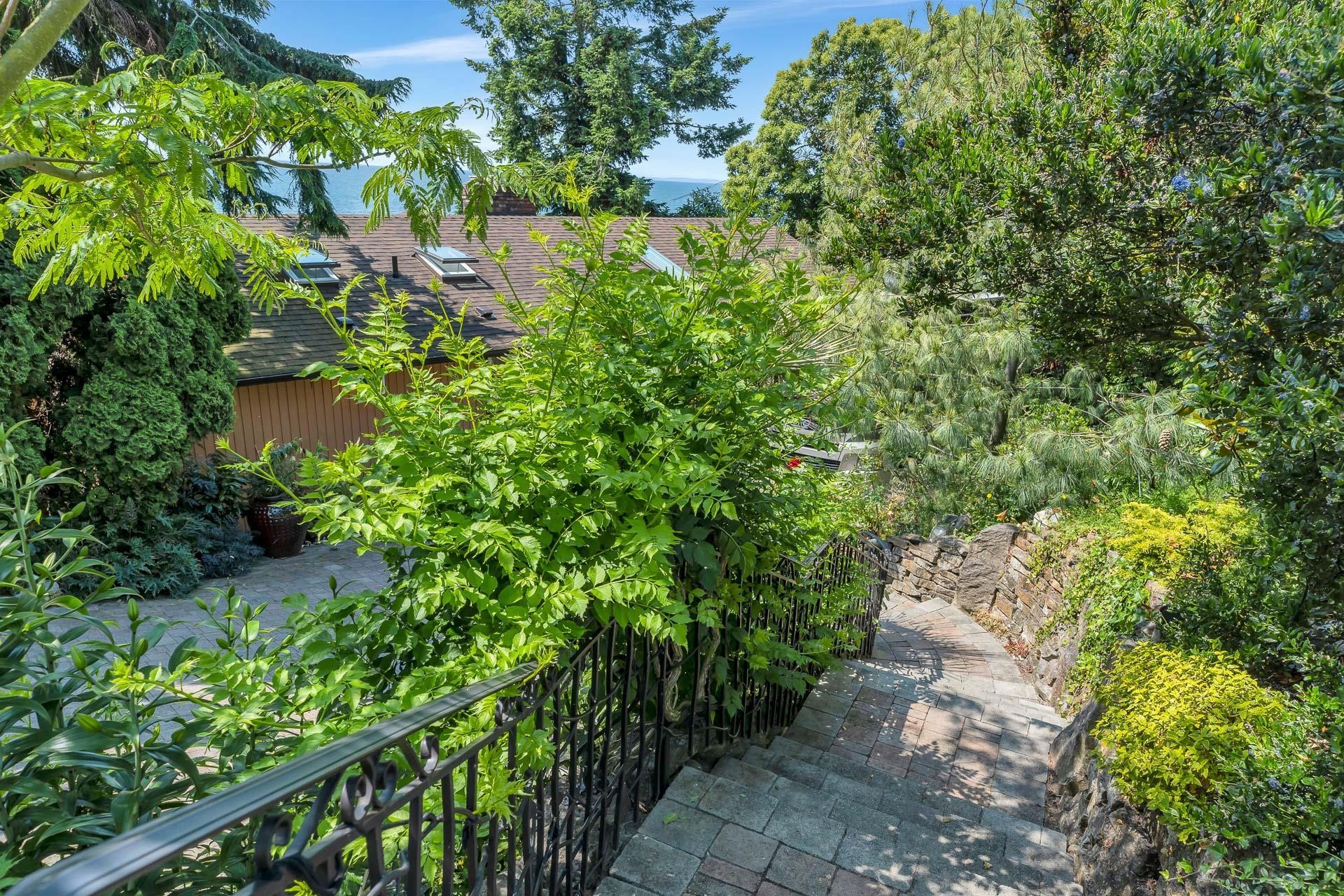 









14810


Prospect

Avenue,
Surrey,




BC
V4B 2B1

