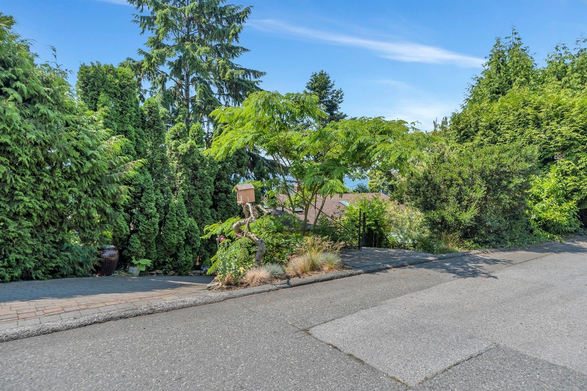 









14810


Prospect

Avenue,
Surrey,




BC
V4B 2B1

