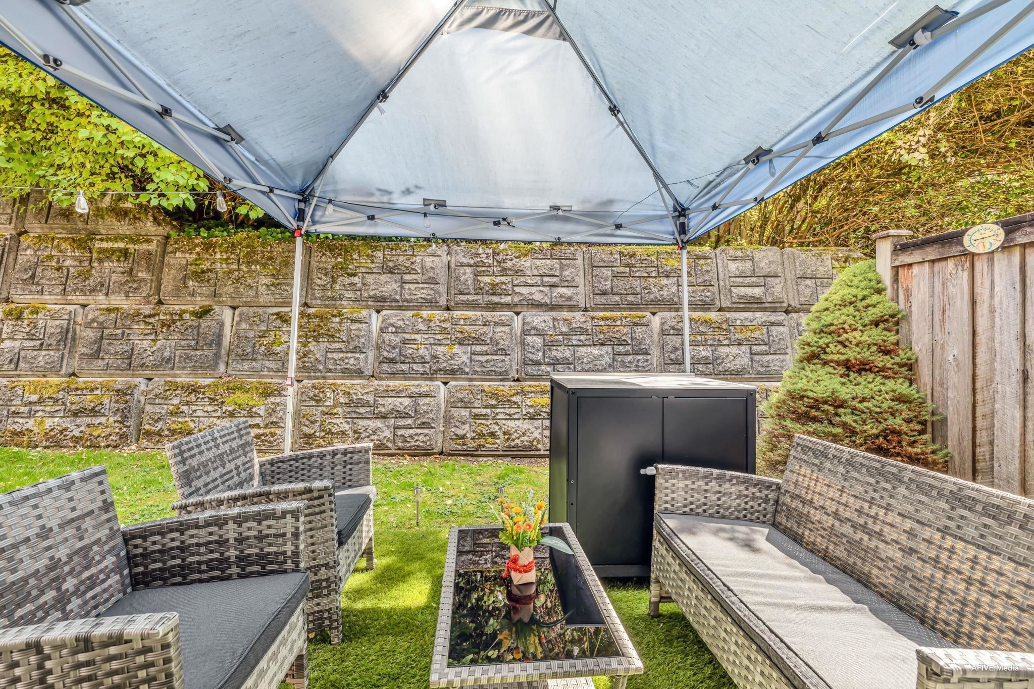 









11860


River

Road, 43,
Surrey,




BC
V3V 2V7

