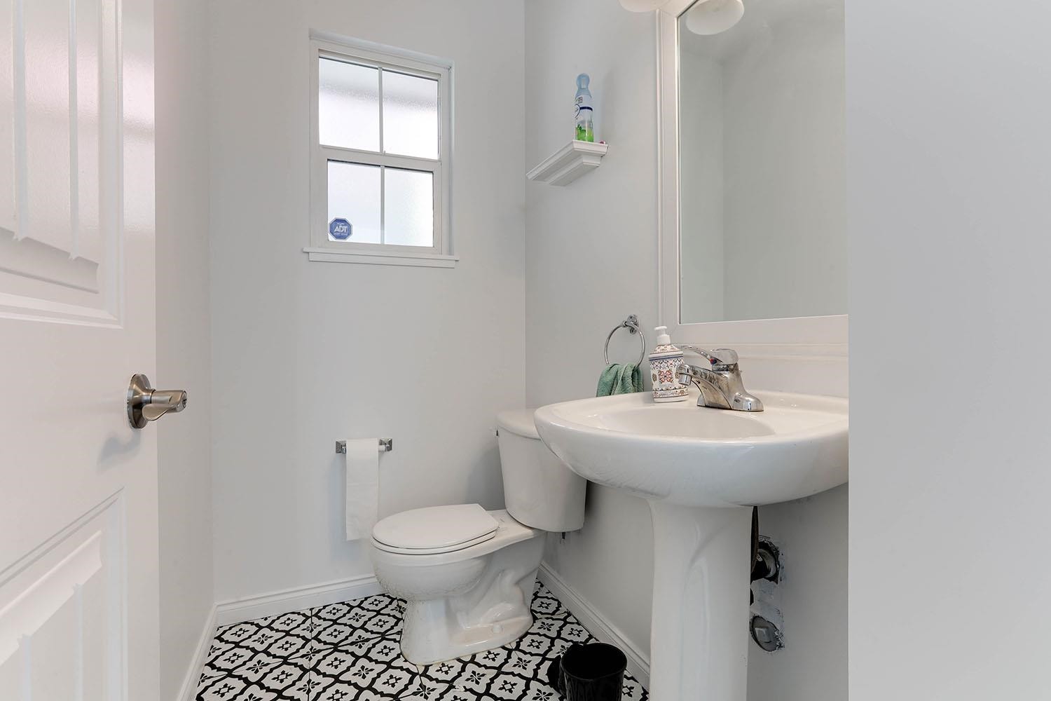 









7518


138

Street, 56,
Surrey,




BC
V3W 1S1

