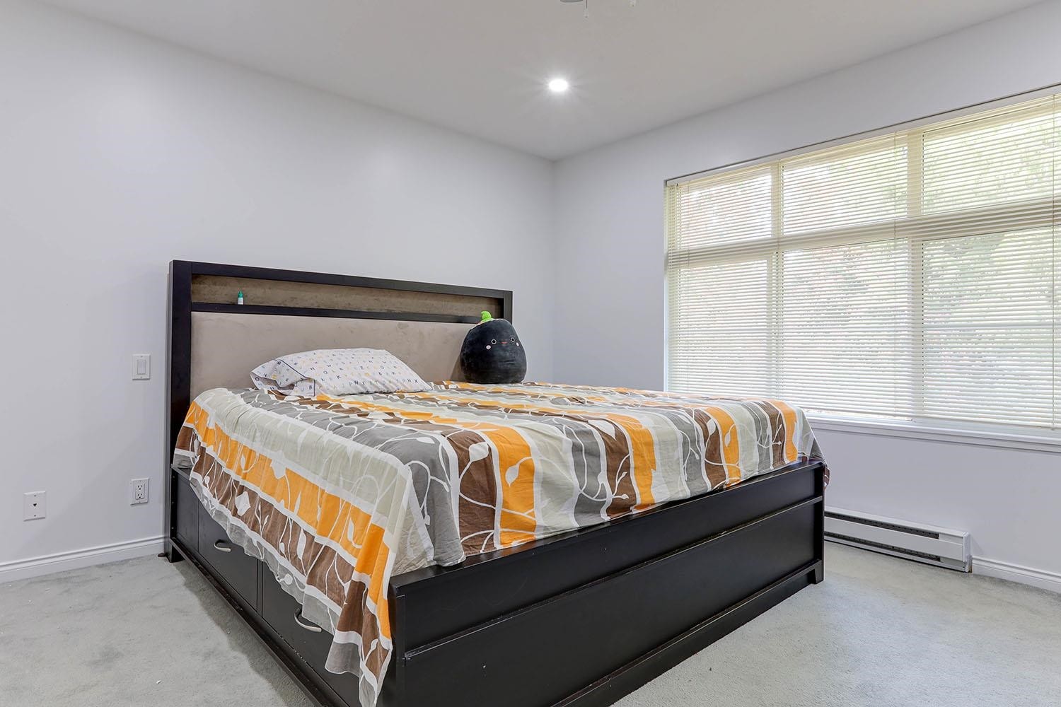 









7518


138

Street, 56,
Surrey,




BC
V3W 1S1

