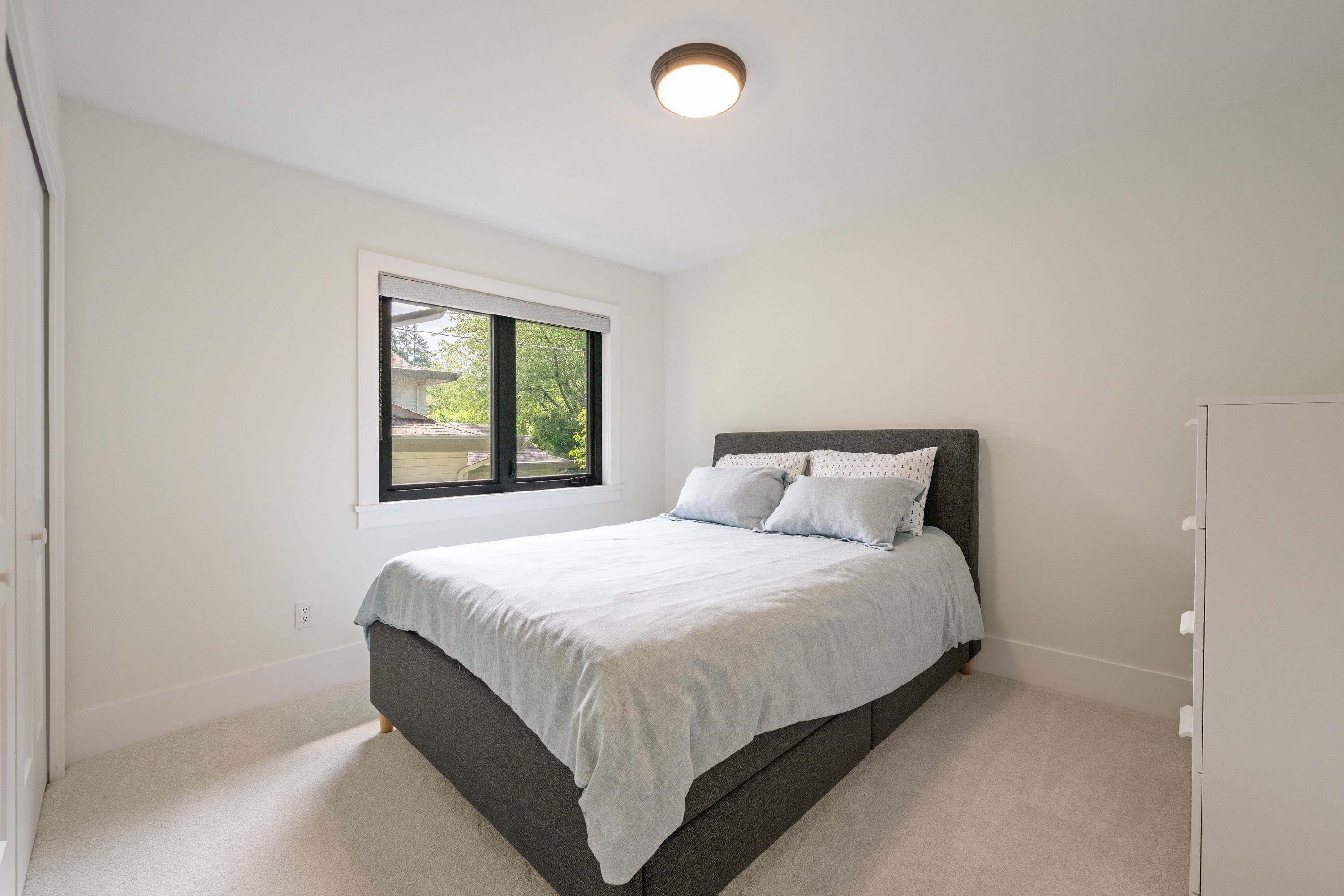 









12685


20th

Avenue,
Surrey,




BC
V4A 6J3

