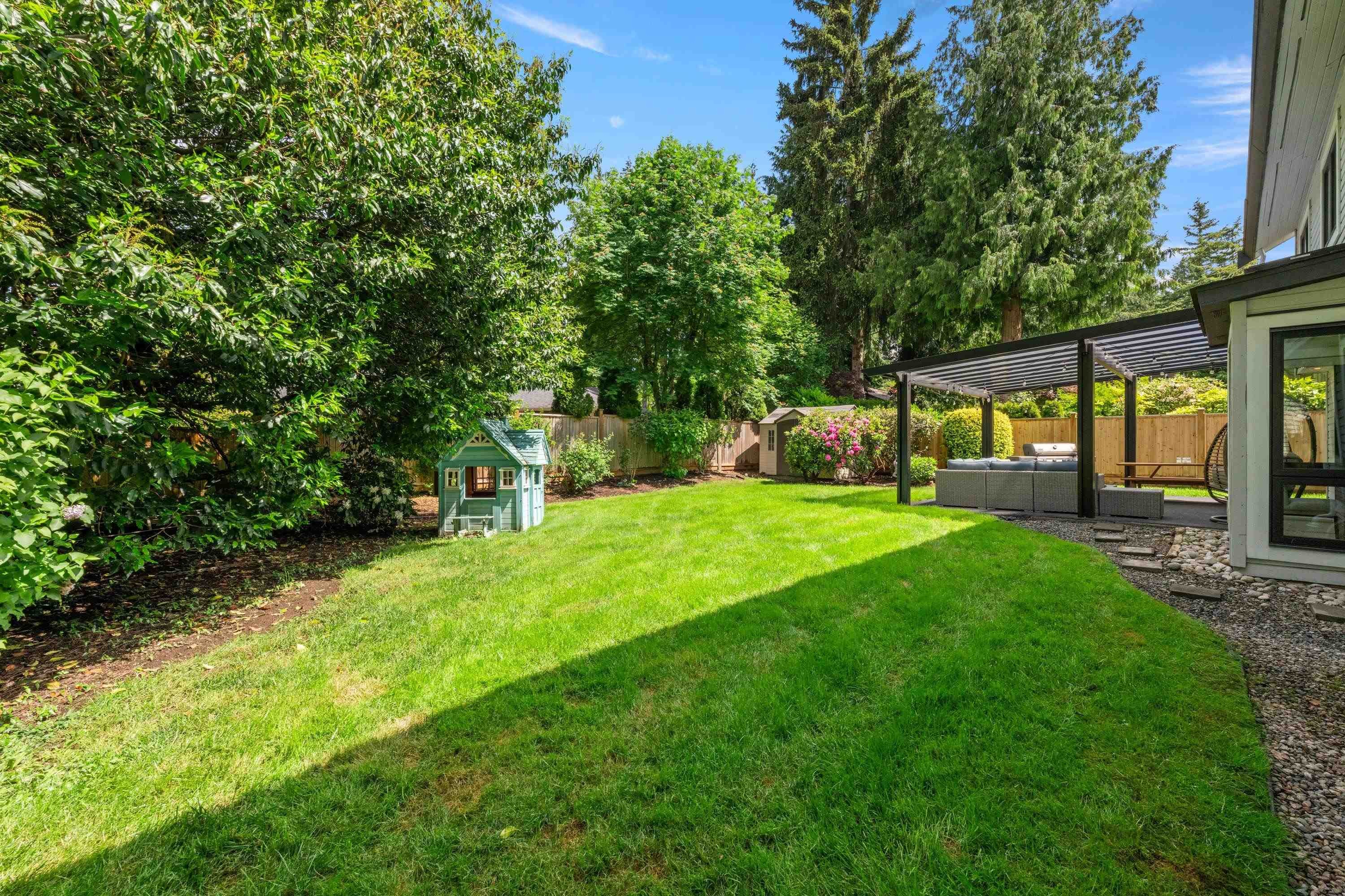 









12685


20th

Avenue,
Surrey,




BC
V4A 6J3

