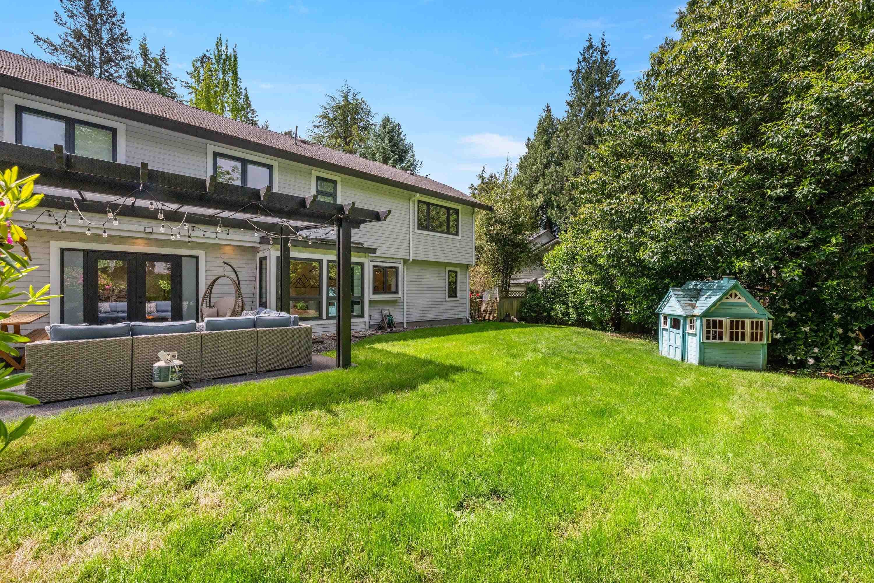 









12685


20th

Avenue,
Surrey,




BC
V4A 6J3

