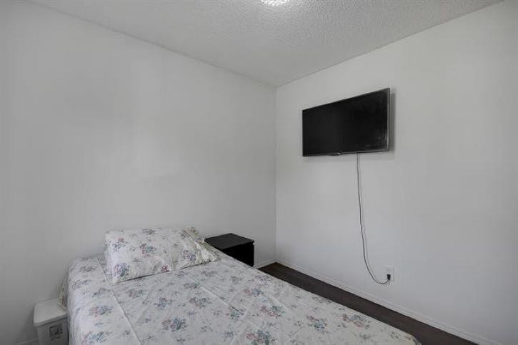









13640


67

Avenue, 199,
Surrey,




BC
V3W 6X5

