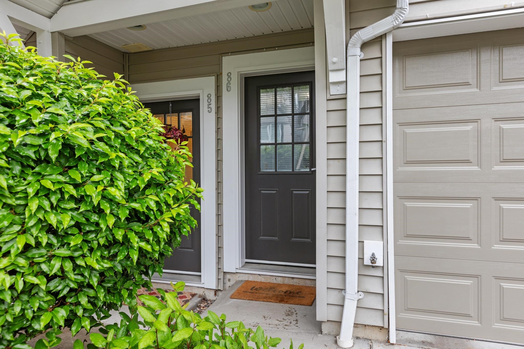 









6747


203

Street, 86,
Langley,




BC
V2Y 3B5

