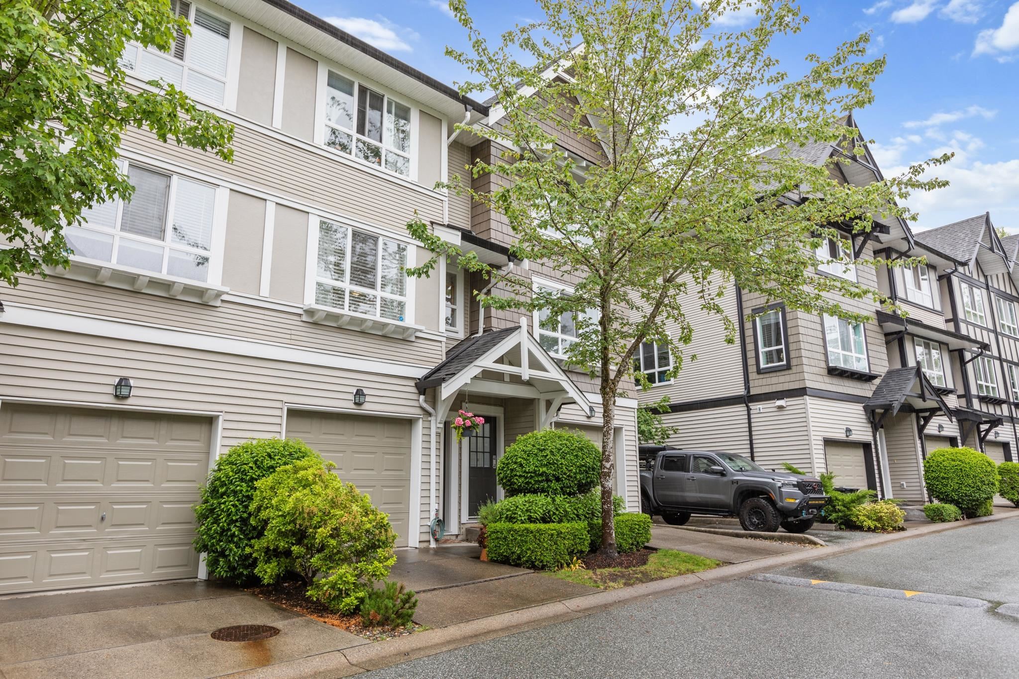 









6747


203

Street, 86,
Langley,




BC
V2Y 3B5

