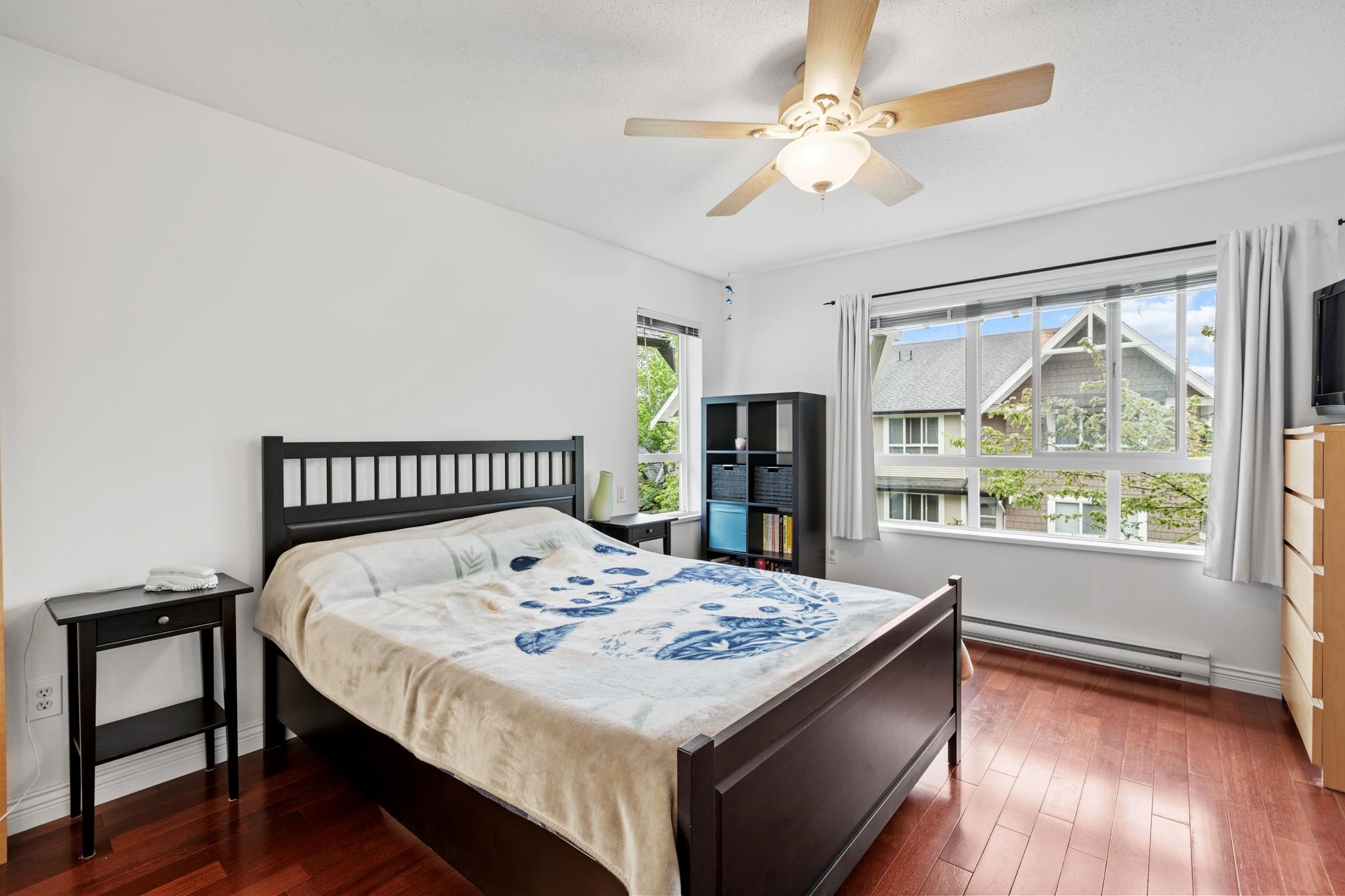 









6747


203

Street, 86,
Langley,




BC
V2Y 3B5

