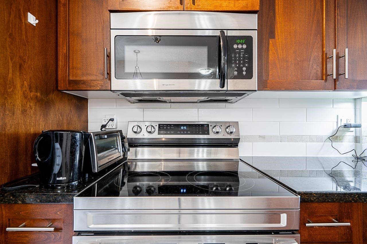 









20170


Fraser

Highway, 271,
Langley,




BC
V3A 0B5

