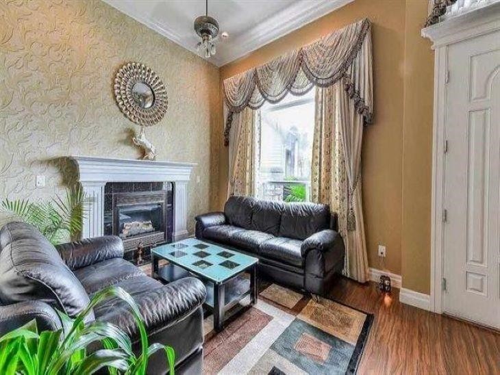 









14681


78

Avenue,
Surrey,




BC
V3S 2T4

