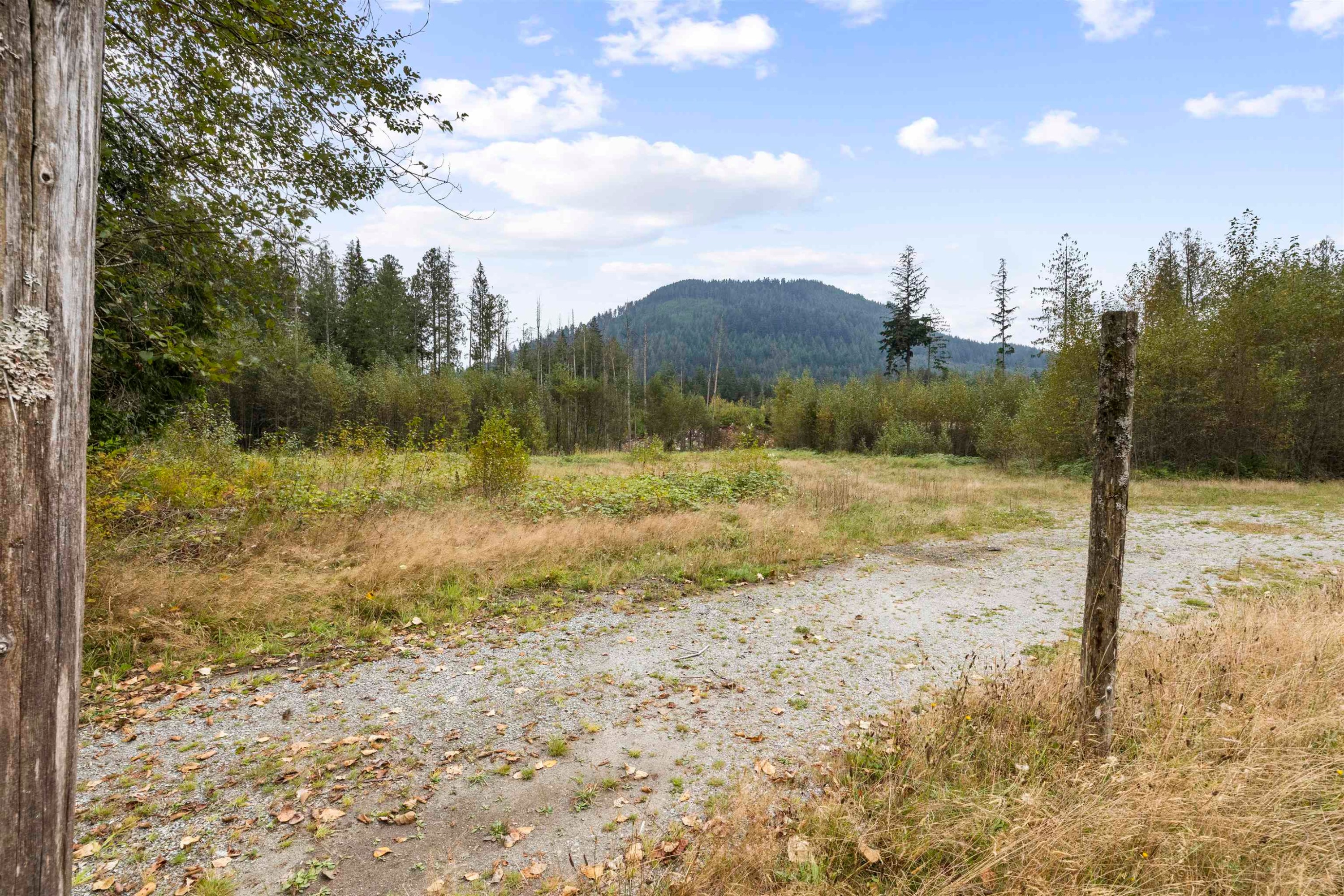 









32482


Dewdney Trunk

Road,
Mission,







BC
V2V 7E8

