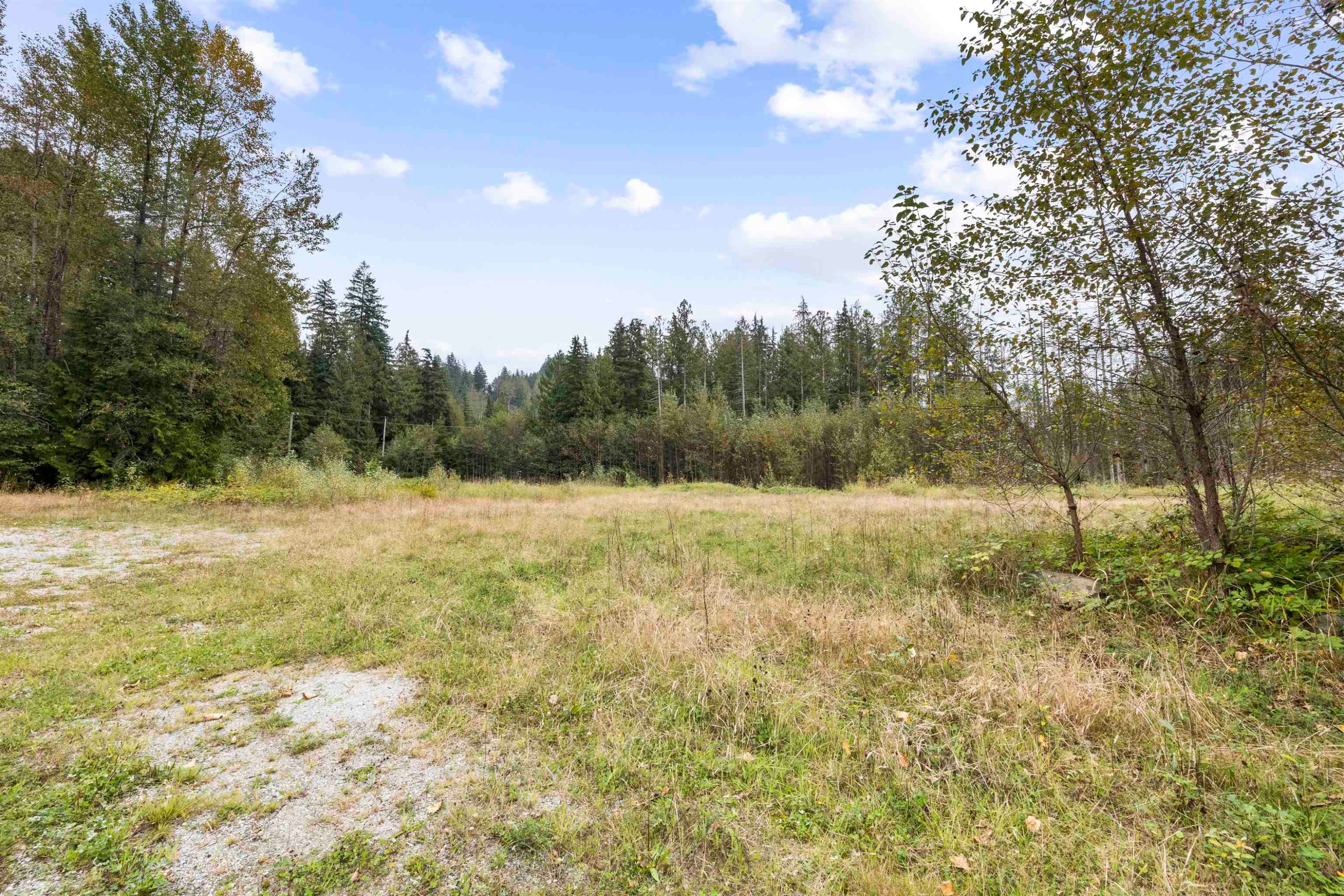 









32482


Dewdney Trunk

Road,
Mission,







BC
V2V 7E8

