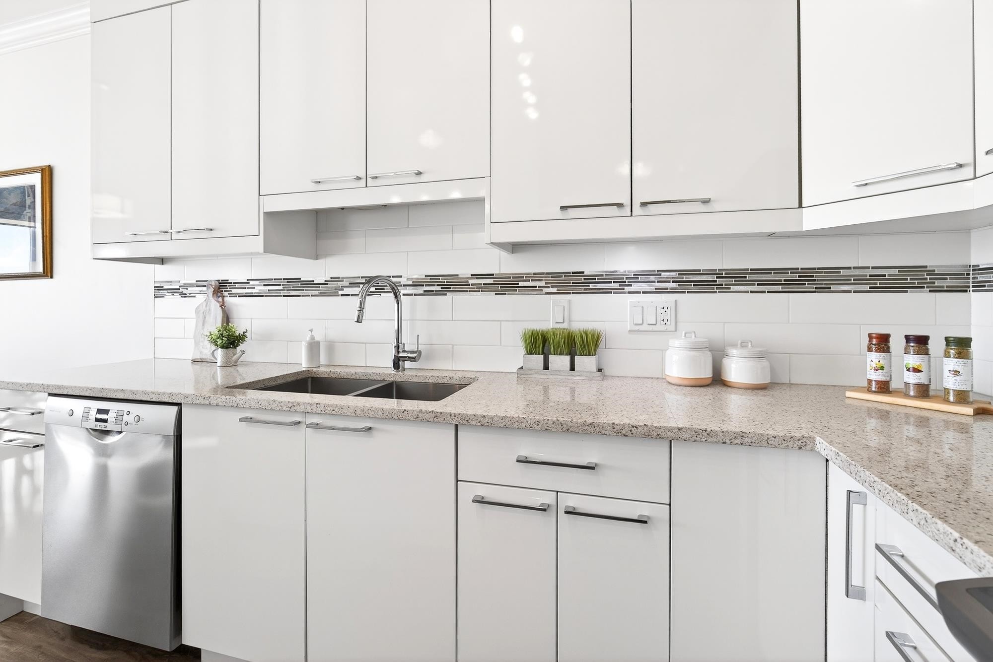 









19228


64

Avenue, 508,
Surrey,




BC
V3S 7C9

