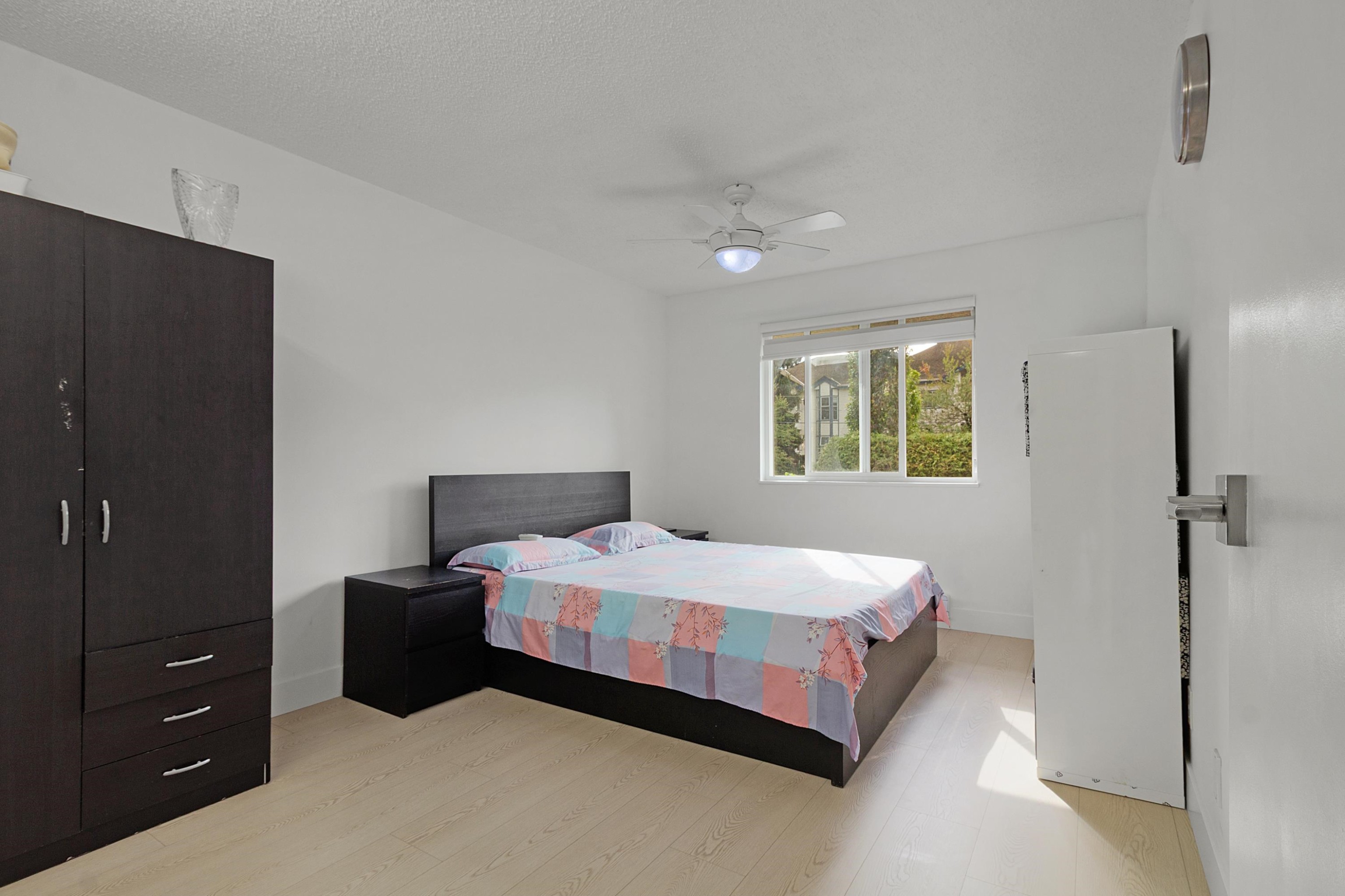 









13955


72

Avenue, 303,
Surrey,




BC
V3W 2P6

